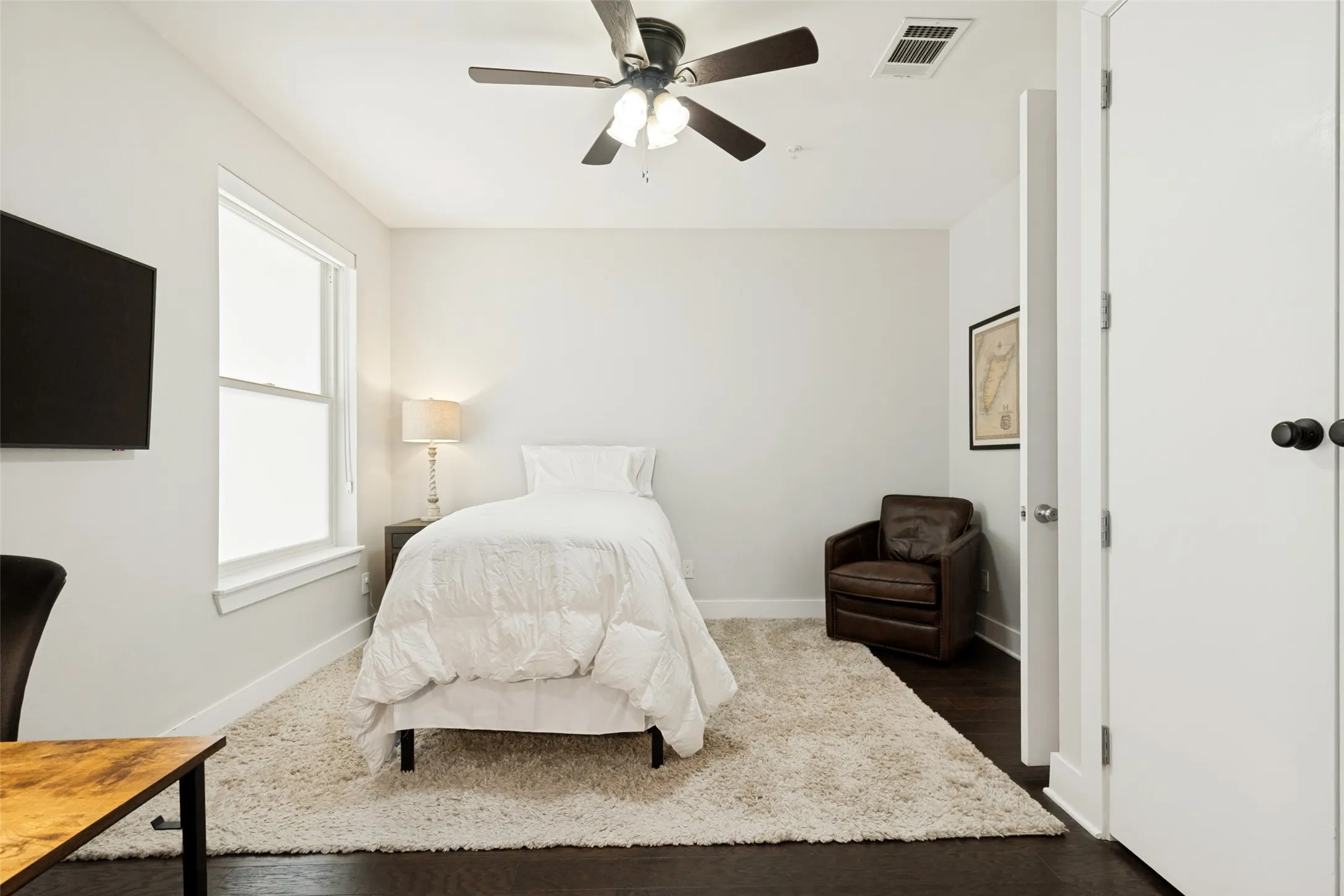 Townhouse For Sale in Dallas County , 4060 Spring Valley Road 101, Farmers Branch, Texas 75244, 3 Bedroom, 5 Bathroom, 2 Garage spaces, 2,347 Sqft, built in 2016, mls#21386587, Real Estate Agent in Farmers Branch, Homes For Sale in Dallas county, Homes For Sale in Farmers Branch, Realtor in Farmers Branch Texas, Real Estate Brokerage Independent Realty Texas, Luminita Cordes Realtor