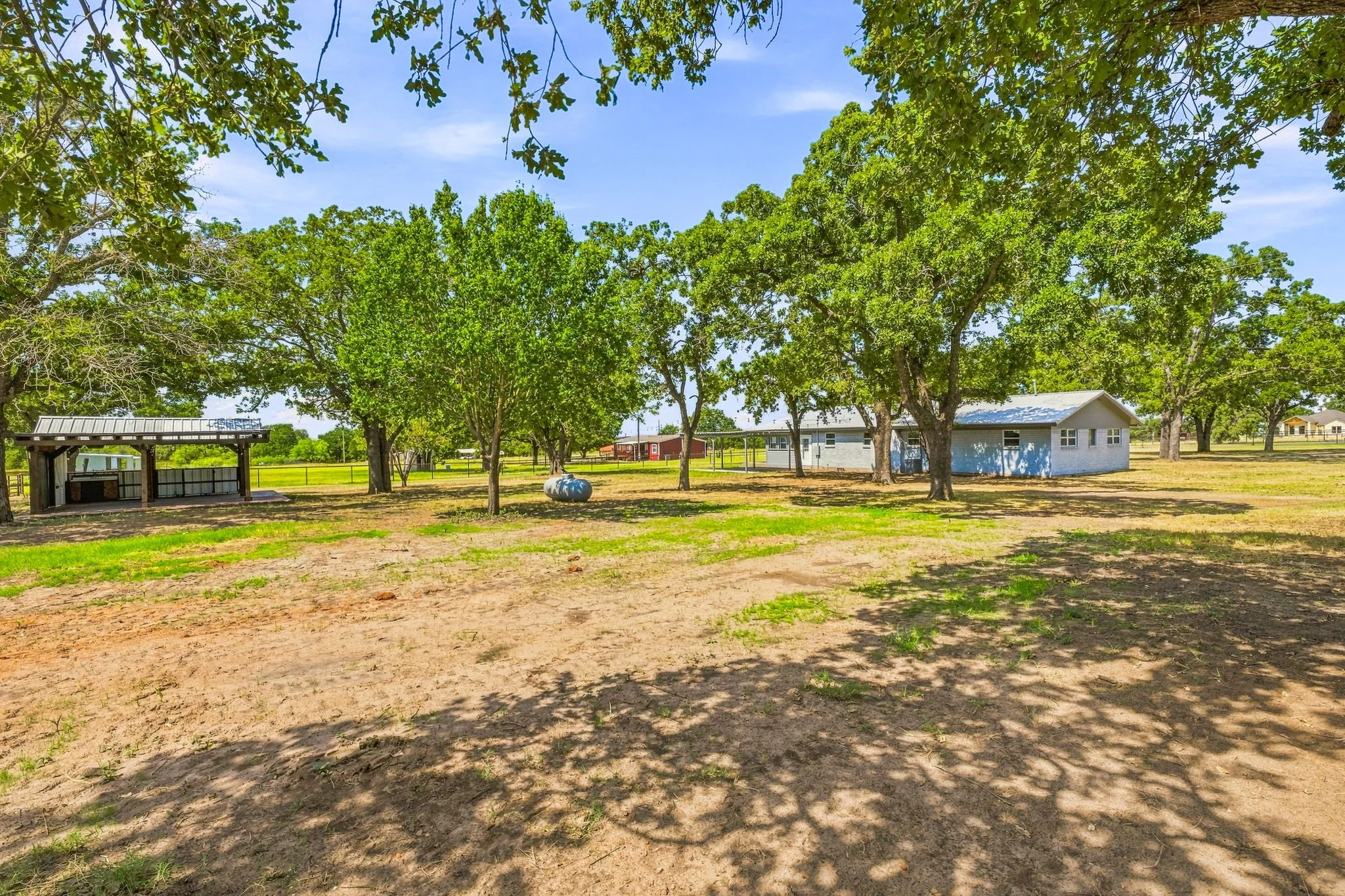 Single Family Residence For Sale in Erath County , 1490 County Road 185, Stephenville, Texas 76401, 4 Bedroom, 3 Bathroom, Garage spaces, 1,930 Sqft, built in 1960, mls#21385939, Real Estate Agent in Stephenville, Homes For Sale in Erath county, Homes For Sale in Stephenville, Realtor in Stephenville Texas, Real Estate Brokerage Independent Realty Texas, Luminita Cordes Realtor