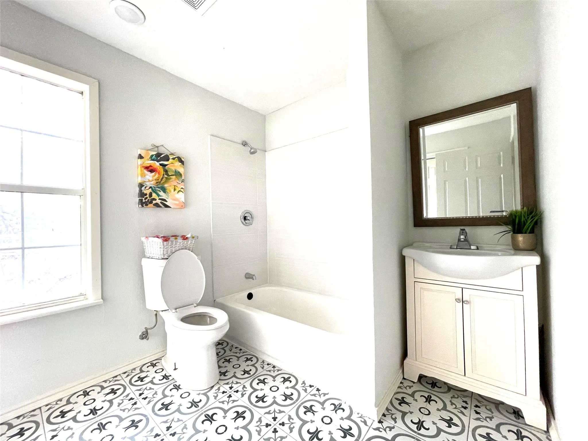 Single Family Residence For Rent in Hunt County , 812 Sundance Drive, Quinlan, Texas 75474, 2 Bedroom, 2 Bathroom, Garage spaces, 864 Sqft, built in 2000, mls#21386799, Real Estate Agent in Quinlan, Homes For Rent in Hunt county, Homes For Rent in Quinlan, Realtor in Quinlan Texas, Real Estate Brokerage Independent Realty Texas, Luminita Cordes Realtor