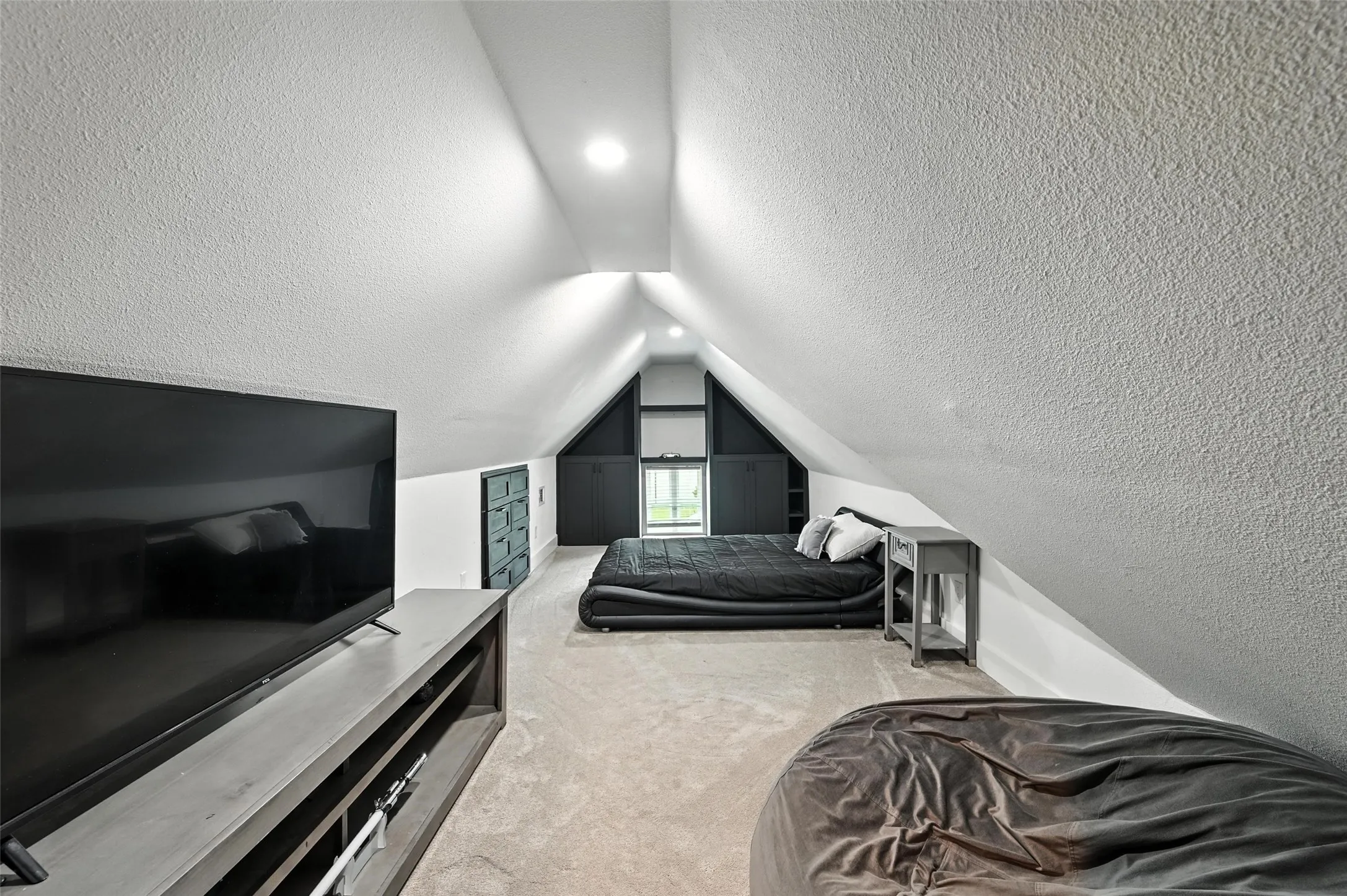 Single Family Residence For Rent in Tarrant County , 5105 Havana Drive, Mansfield, Texas 76063, 4 Bedroom, 4 Bathroom, 3 Garage spaces, 3,718 Sqft, built in 2021, mls#21386818, Real Estate Agent in Mansfield, Homes For Rent in Tarrant county, Homes For Rent in Mansfield, Realtor in Mansfield Texas, Real Estate Brokerage Independent Realty Texas, Luminita Cordes Realtor