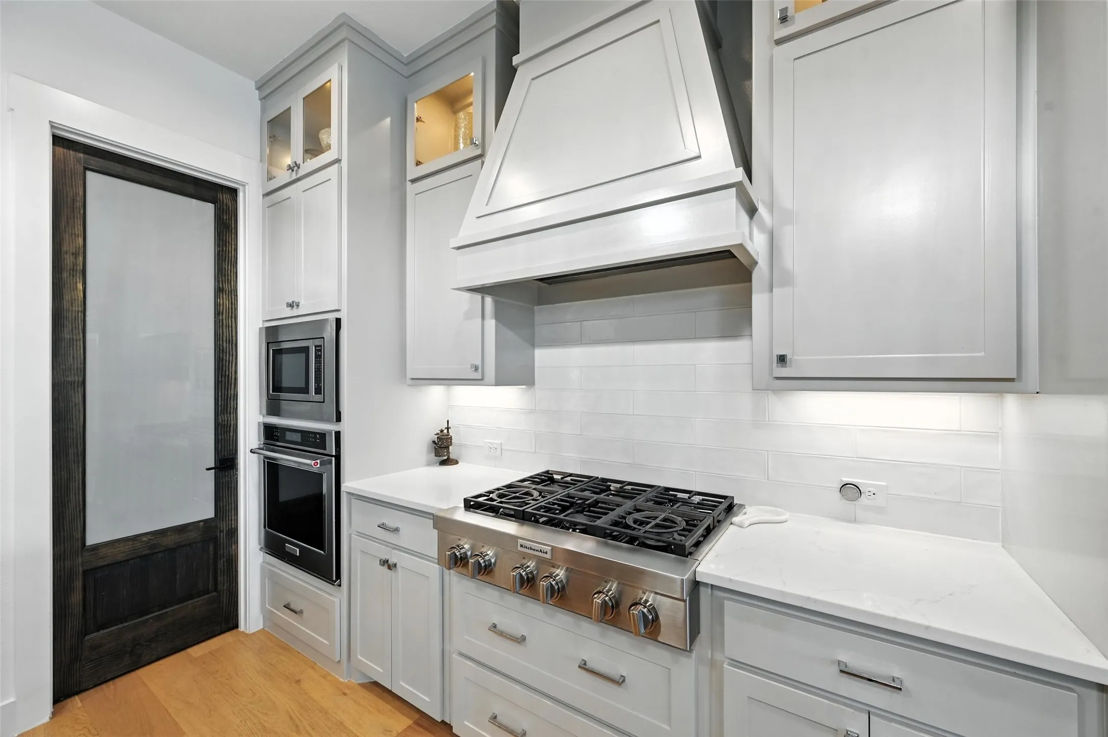 Single Family Residence For Rent in Tarrant County , 5105 Havana Drive, Mansfield, Texas 76063, 4 Bedroom, 4 Bathroom, 3 Garage spaces, 3,718 Sqft, built in 2021, mls#21386818, Real Estate Agent in Mansfield, Homes For Rent in Tarrant county, Homes For Rent in Mansfield, Realtor in Mansfield Texas, Real Estate Brokerage Independent Realty Texas, Luminita Cordes Realtor