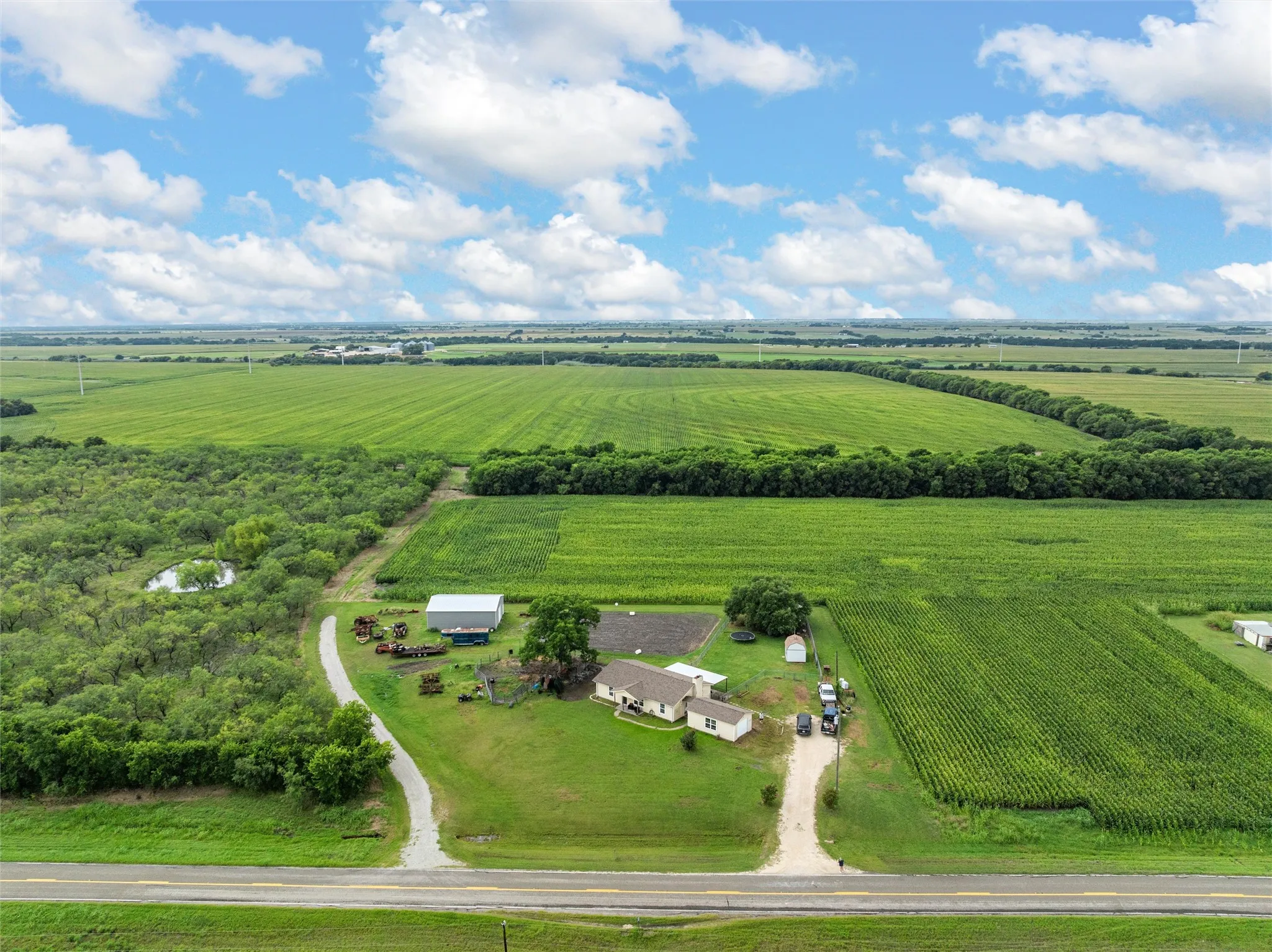 Single Family Residence For Rent in Hill County , 2851 Fm 339, Mount Calm, Texas 76673, 3 Bedroom, 1 Bathroom, 1 Garage spaces, 1,334 Sqft, built in 1991, mls#21385025, Real Estate Agent in Mount Calm, Homes For Rent in Hill county, Homes For Rent in Mount Calm, Realtor in Mount Calm Texas, Real Estate Brokerage Independent Realty Texas, Luminita Cordes Realtor