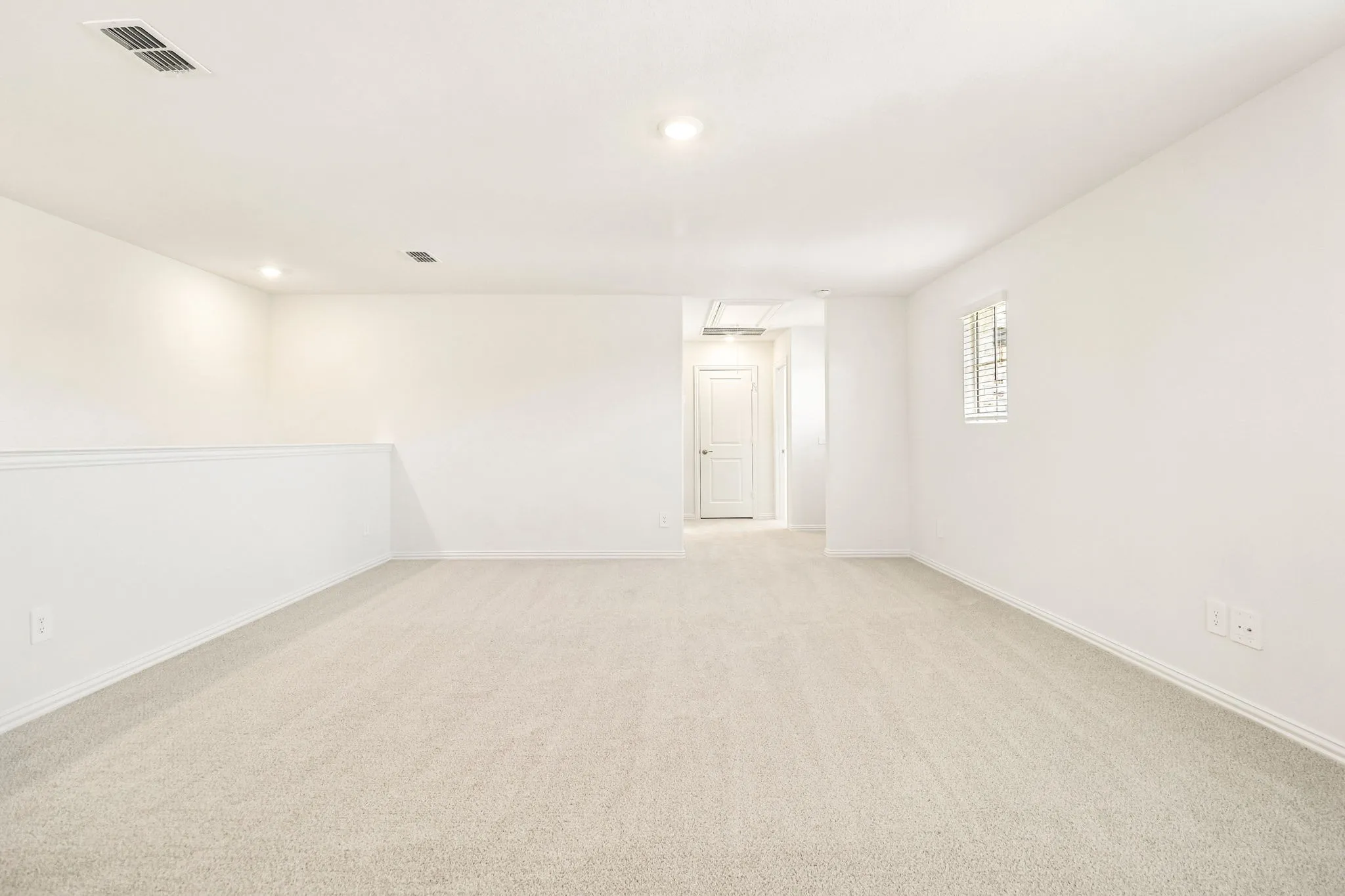Photo is not of the actual home, but is an inspirational photo of builder’s model home and may depict options, furnishings, and/or decorator features that are not included.