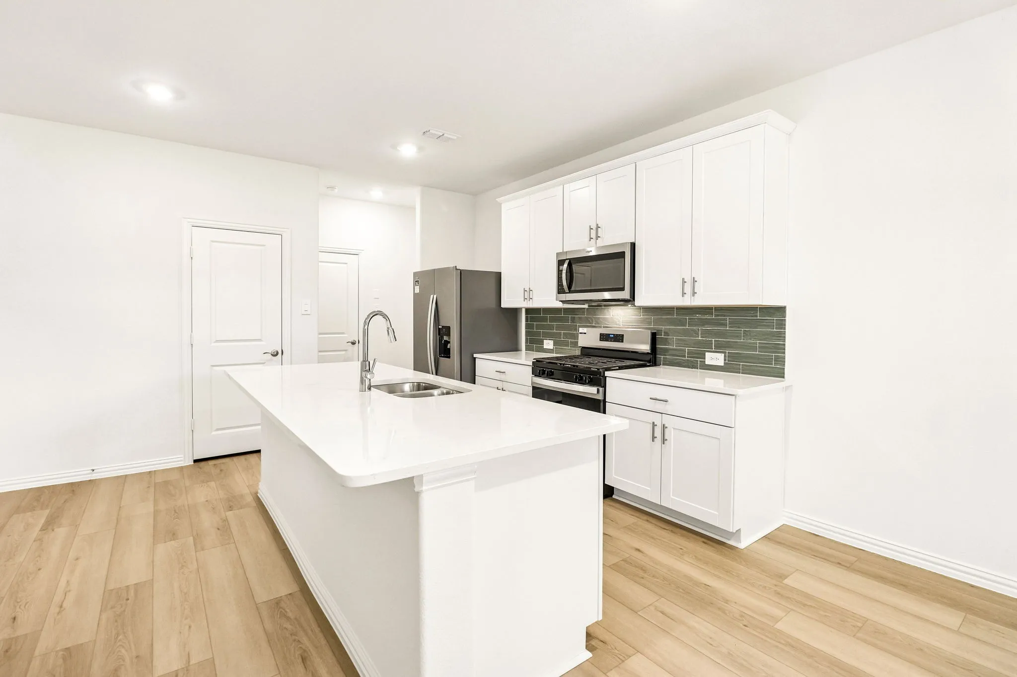 Photo is not of the actual home, but is an inspirational photo of builder’s model home and may depict options, furnishings, and/or decorator features that are not included.