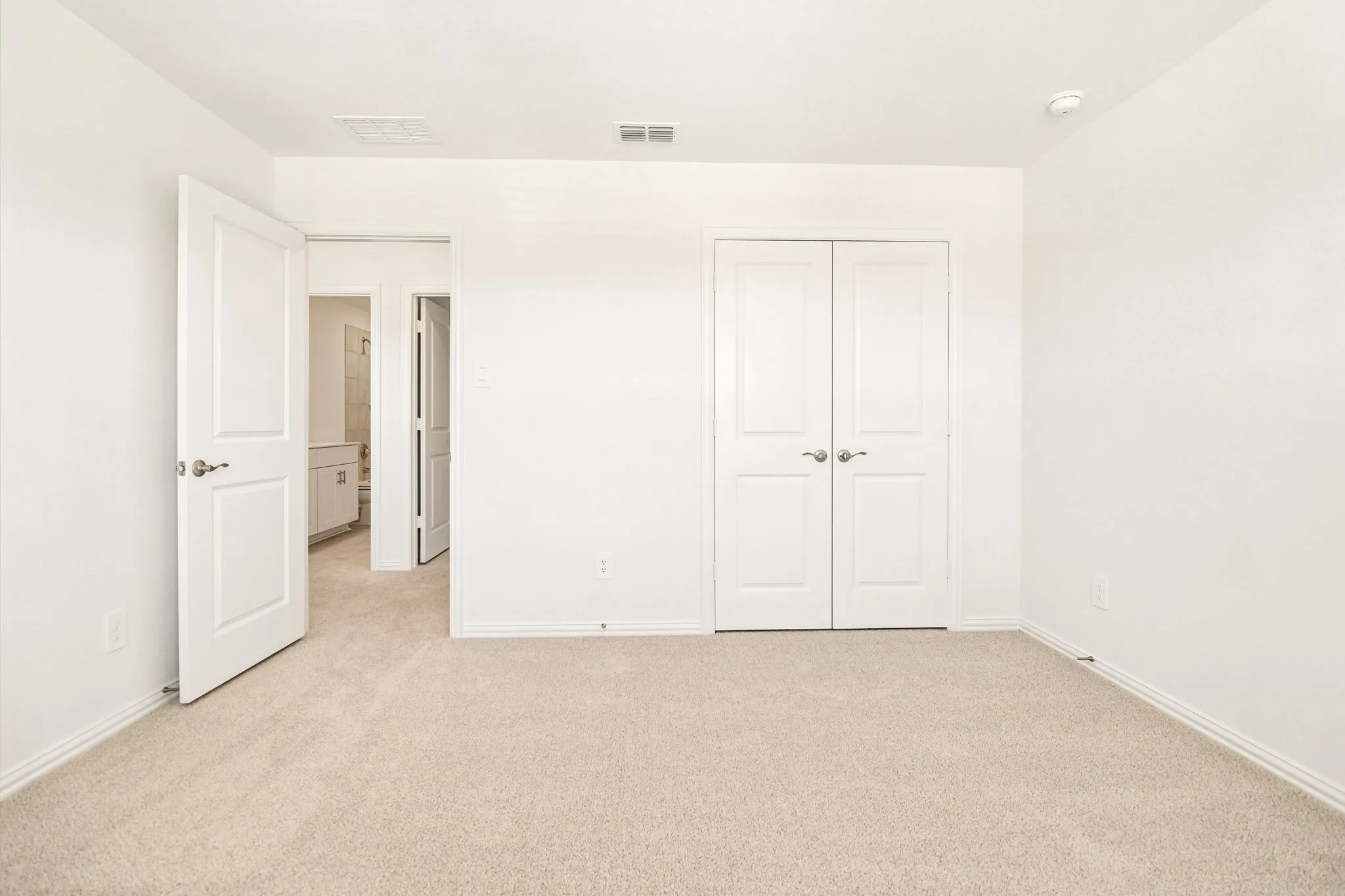 Photo is not of the actual home, but is an inspirational photo of builder’s model home and may depict options, furnishings, and/or decorator features that are not included.