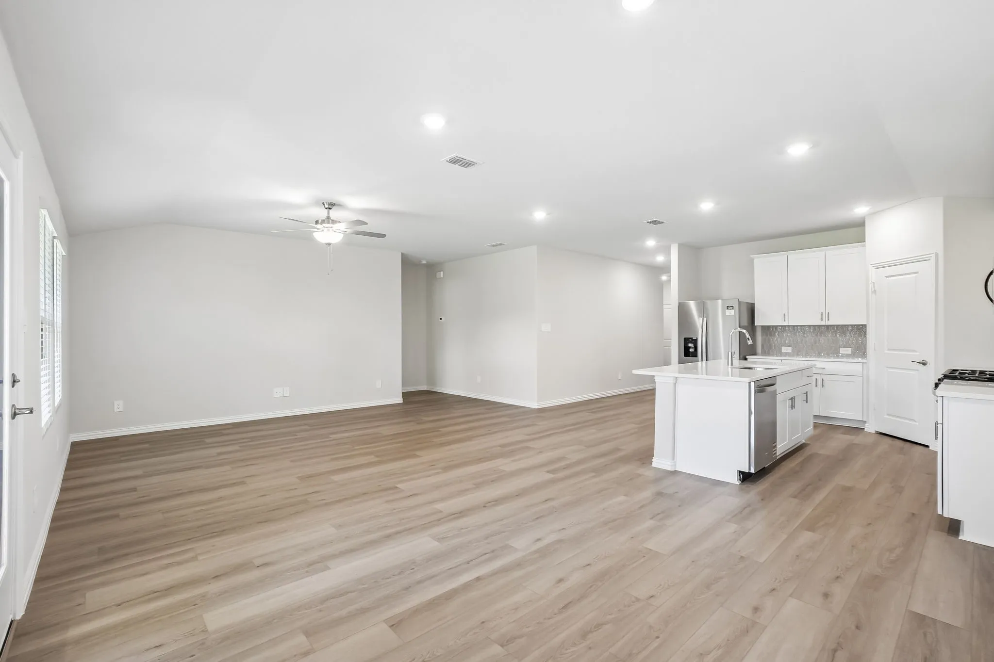 Photo is not of the actual home, but is an inspirational photo of builder’s model home and may depict options, furnishings, and/or decorator features that are not included.