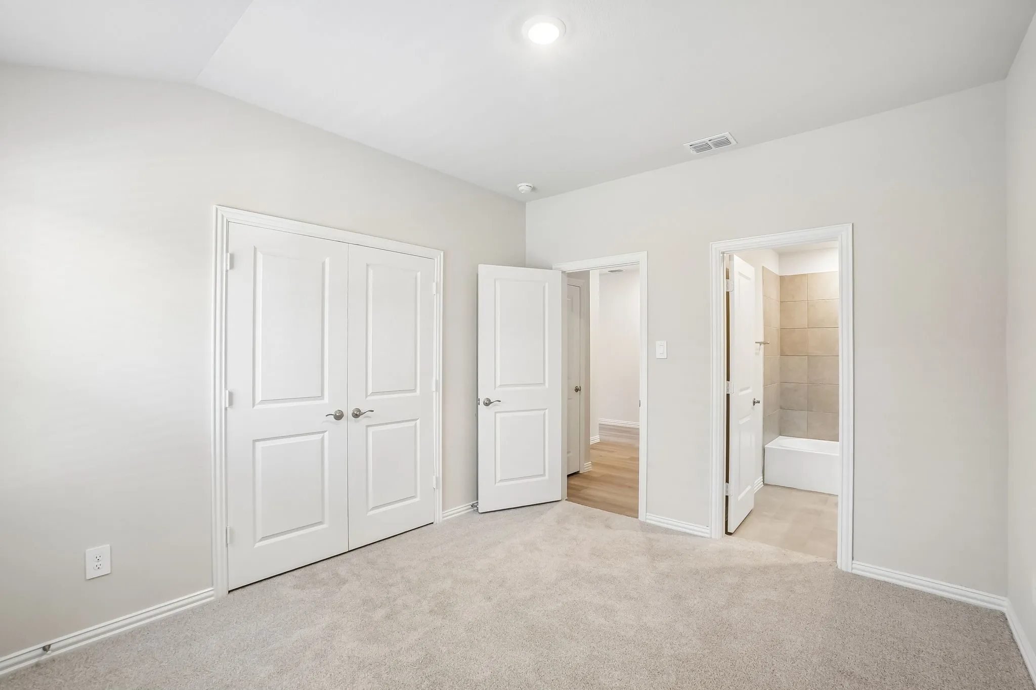 Photo is not of the actual home, but is an inspirational photo of builder’s model home and may depict options, furnishings, and/or decorator features that are not included.