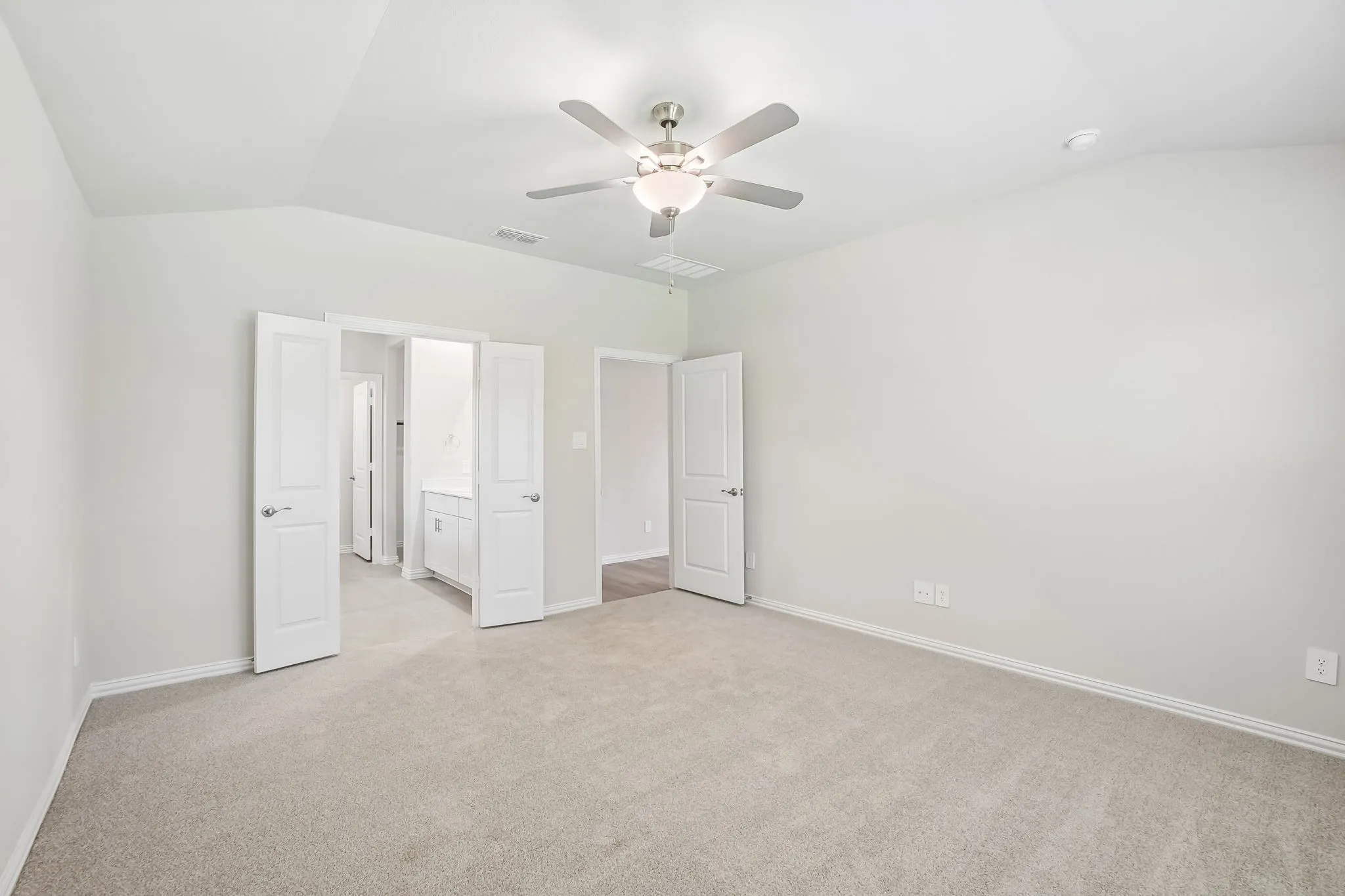 Photo is not of the actual home, but is an inspirational photo of builder’s model home and may depict options, furnishings, and/or decorator features that are not included.