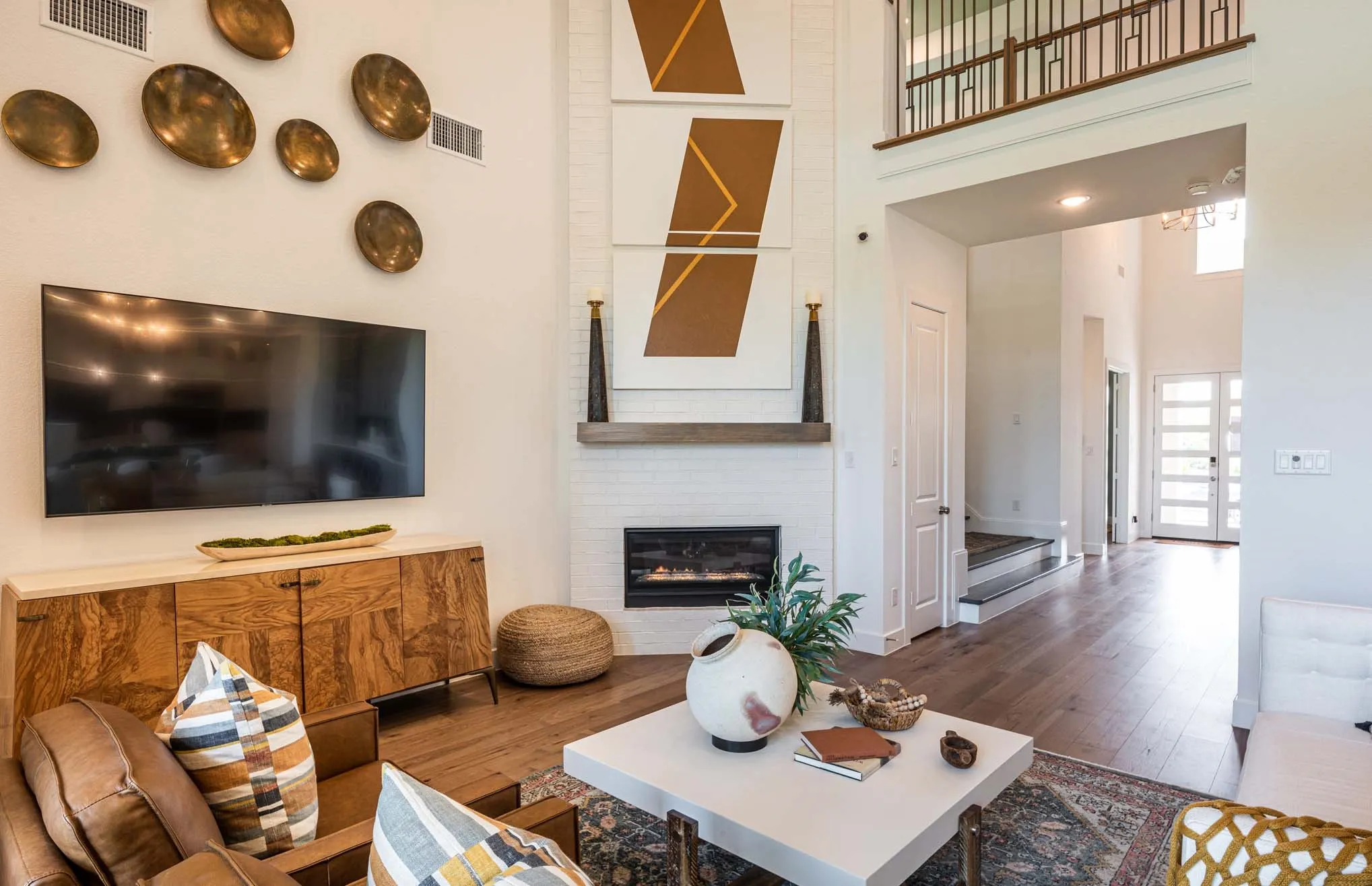 Single Family Residence For Sale in Denton County , 1721 Sandbrock Drive, Aubrey, Texas 76227, 5 Bedroom, 6 Bathroom, 2 Garage spaces, 4,354 Sqft, built in 2021, mls#21386811, Real Estate Agent in Aubrey, Homes For Sale in Denton county, Homes For Sale in Aubrey, Realtor in Aubrey Texas, Real Estate Brokerage Independent Realty Texas, Luminita Cordes Realtor