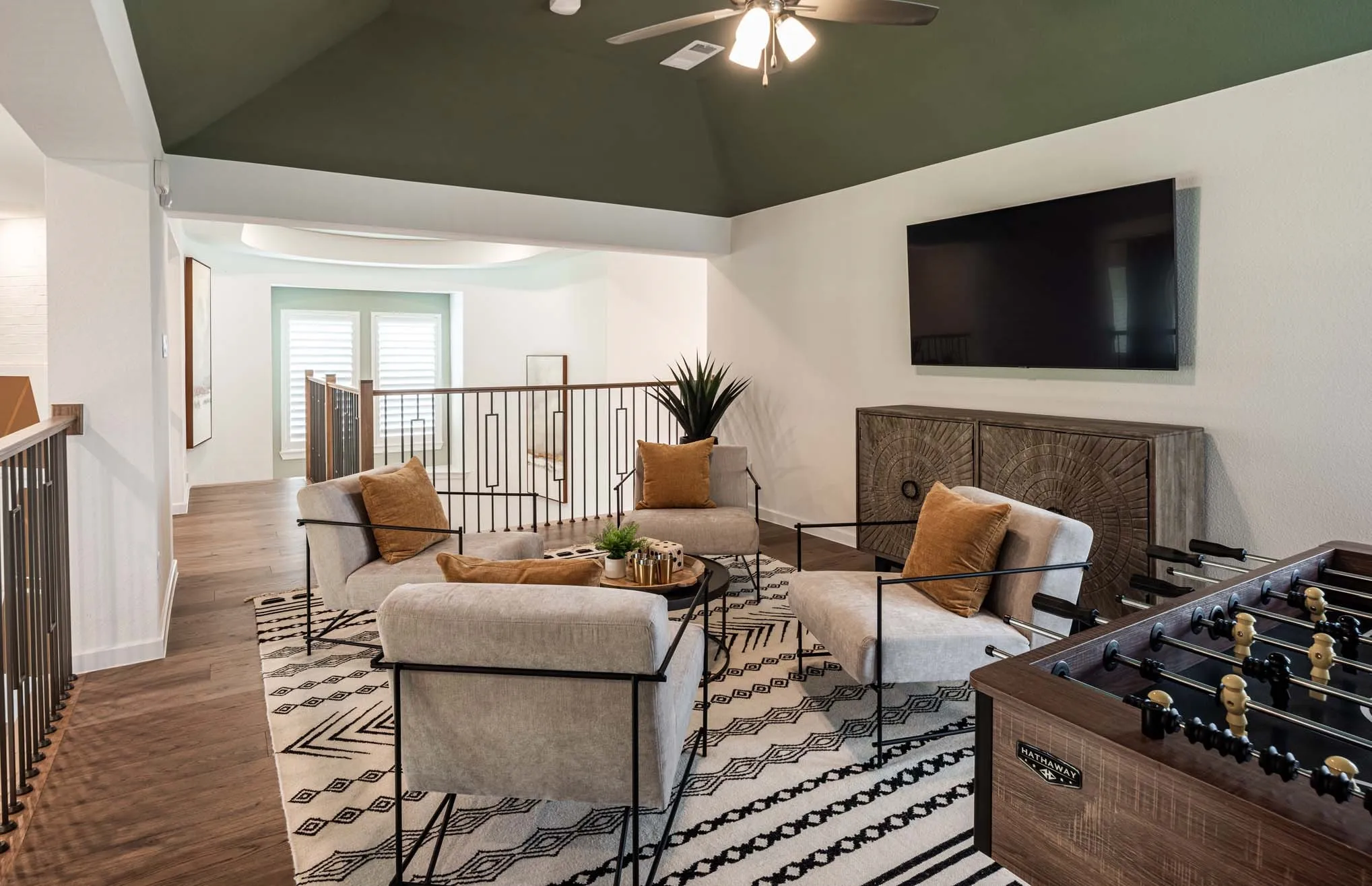 Single Family Residence For Sale in Denton County , 1721 Sandbrock Drive, Aubrey, Texas 76227, 5 Bedroom, 6 Bathroom, 2 Garage spaces, 4,354 Sqft, built in 2021, mls#21386811, Real Estate Agent in Aubrey, Homes For Sale in Denton county, Homes For Sale in Aubrey, Realtor in Aubrey Texas, Real Estate Brokerage Independent Realty Texas, Luminita Cordes Realtor