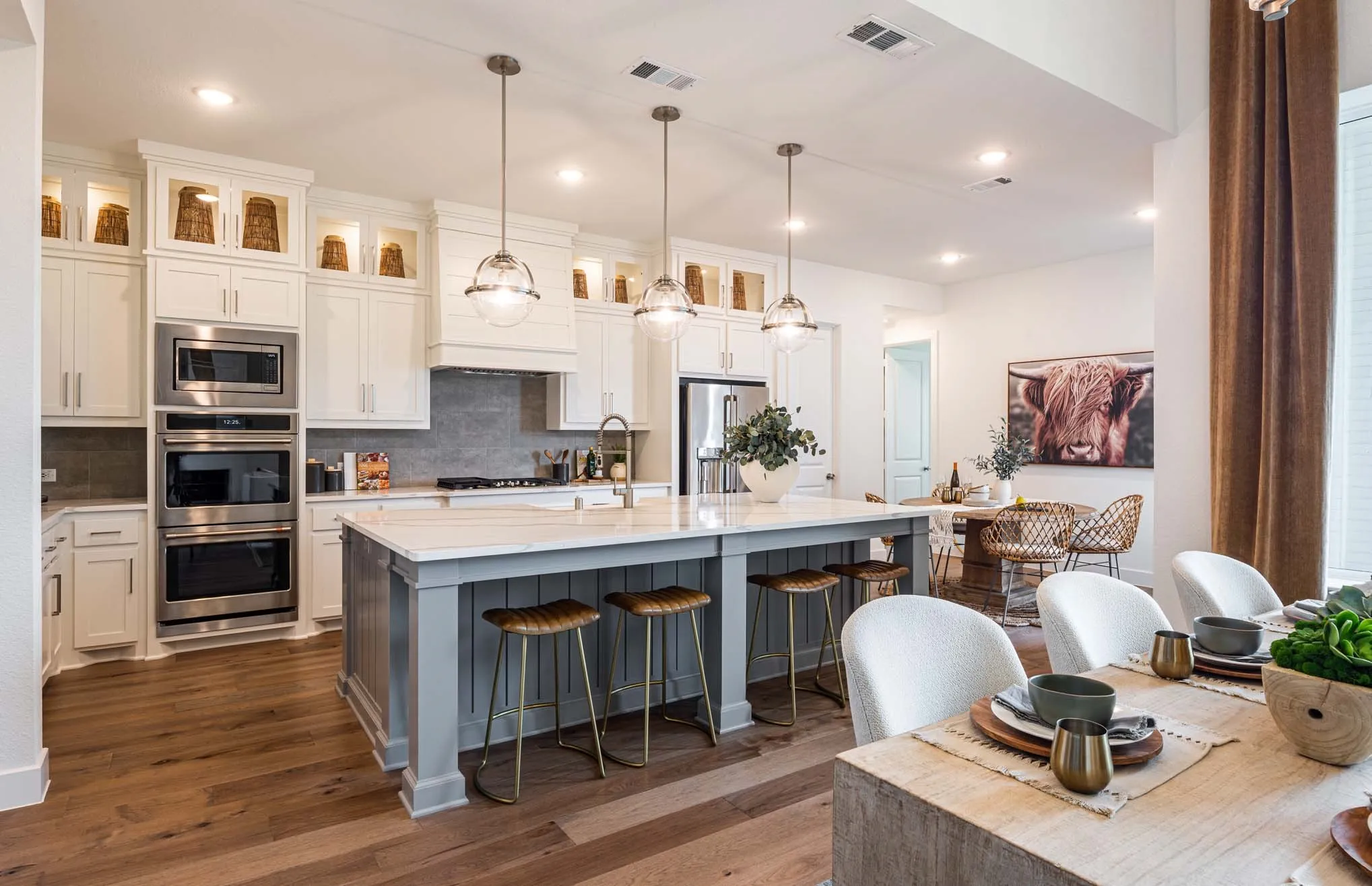 Single Family Residence For Sale in Denton County , 1721 Sandbrock Drive, Aubrey, Texas 76227, 5 Bedroom, 6 Bathroom, 2 Garage spaces, 4,354 Sqft, built in 2021, mls#21386811, Real Estate Agent in Aubrey, Homes For Sale in Denton county, Homes For Sale in Aubrey, Realtor in Aubrey Texas, Real Estate Brokerage Independent Realty Texas, Luminita Cordes Realtor