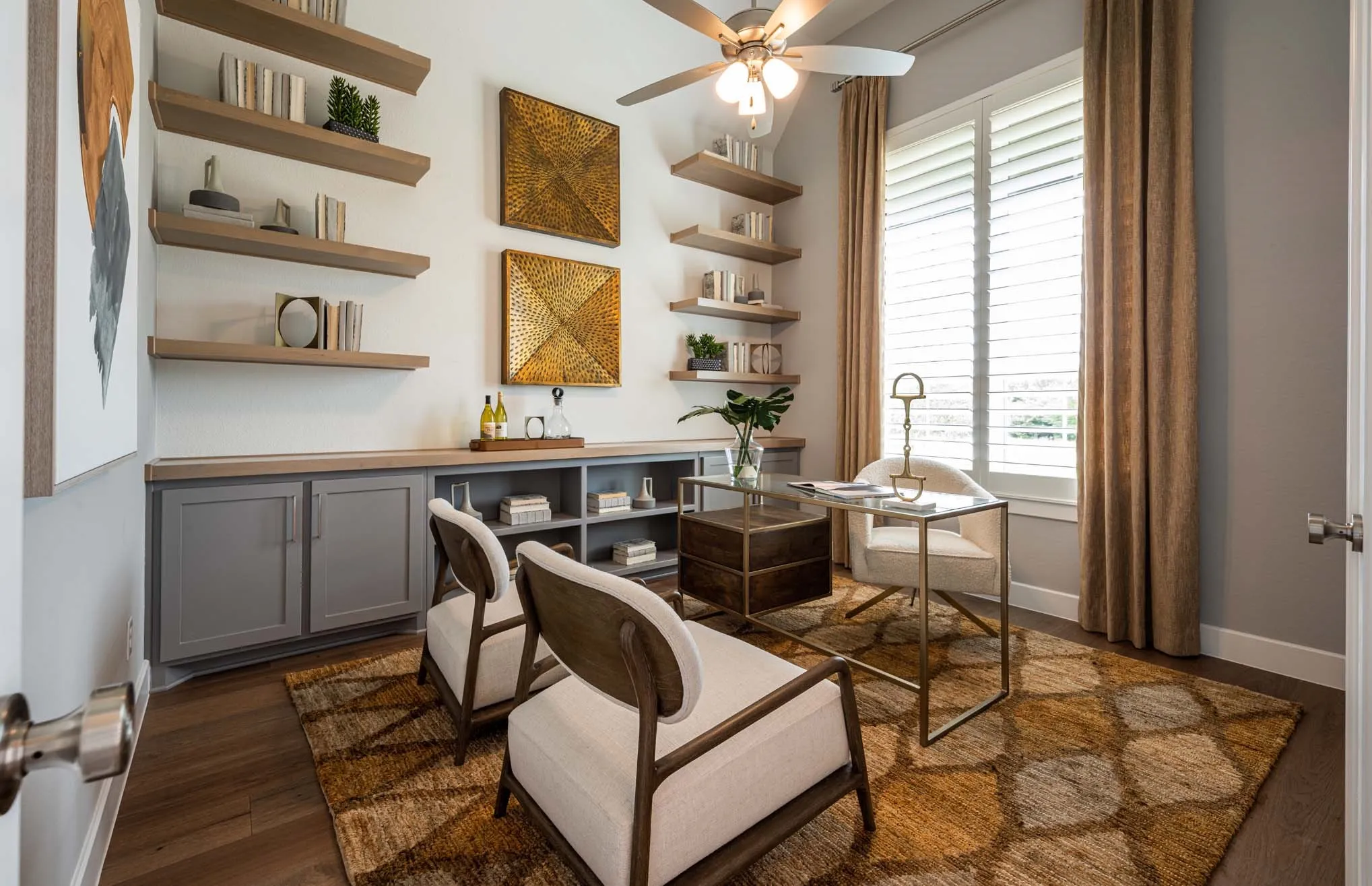 Single Family Residence For Sale in Denton County , 1721 Sandbrock Drive, Aubrey, Texas 76227, 5 Bedroom, 6 Bathroom, 2 Garage spaces, 4,354 Sqft, built in 2021, mls#21386811, Real Estate Agent in Aubrey, Homes For Sale in Denton county, Homes For Sale in Aubrey, Realtor in Aubrey Texas, Real Estate Brokerage Independent Realty Texas, Luminita Cordes Realtor