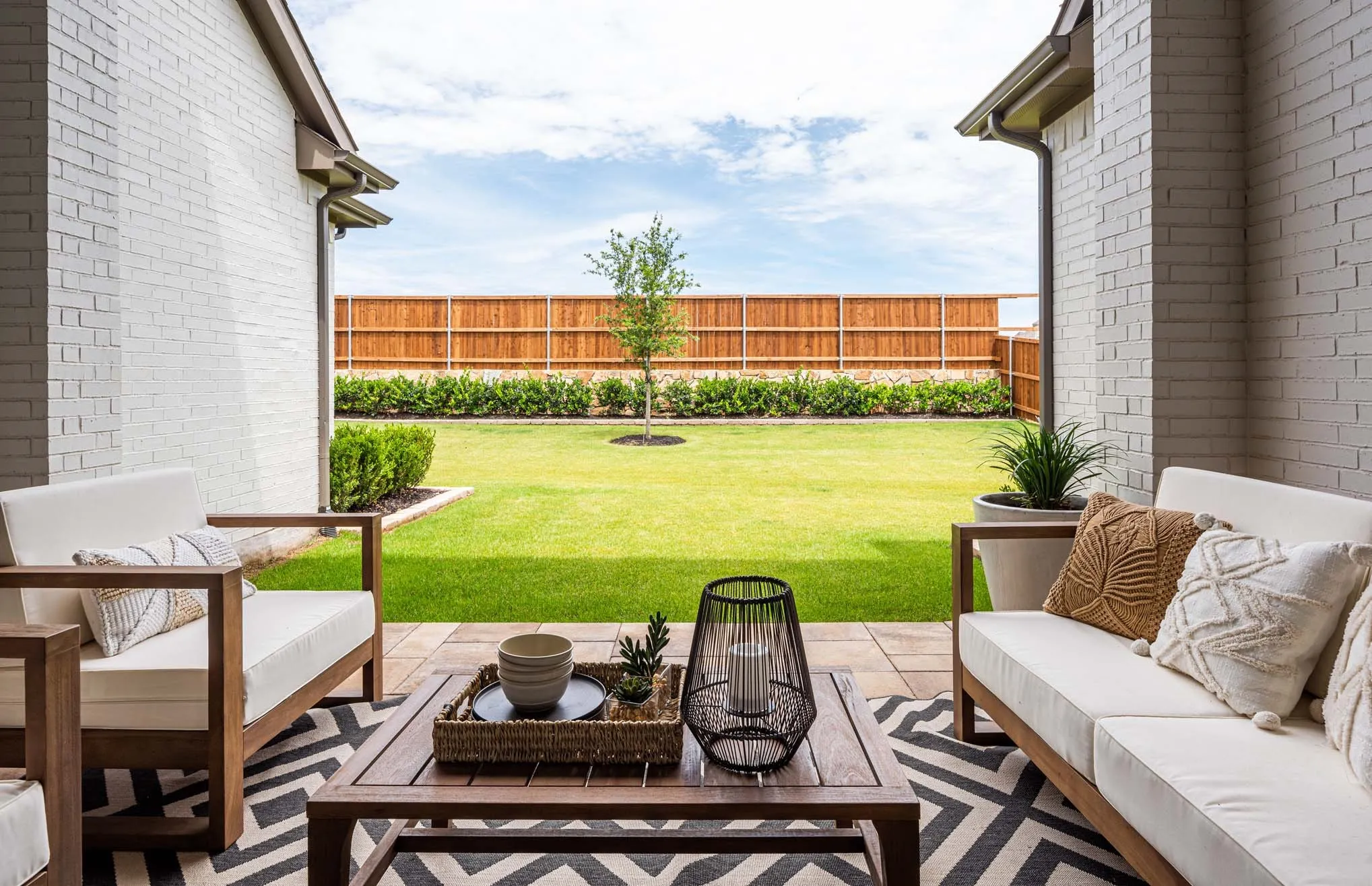 Single Family Residence For Sale in Denton County , 1721 Sandbrock Drive, Aubrey, Texas 76227, 5 Bedroom, 6 Bathroom, 2 Garage spaces, 4,354 Sqft, built in 2021, mls#21386811, Real Estate Agent in Aubrey, Homes For Sale in Denton county, Homes For Sale in Aubrey, Realtor in Aubrey Texas, Real Estate Brokerage Independent Realty Texas, Luminita Cordes Realtor