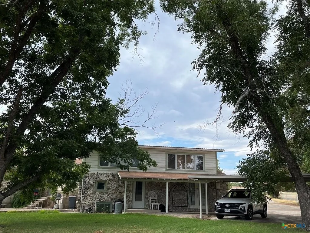 Ranch For Sale in Lampasas County , 4009 N Highway 183, Lampasas, Texas 76550, 0, 0, Garage spaces, 0 Sqft, built in 1950, mls#21385698, Real Estate Agent in Lampasas, Homes For Sale in Lampasas county, Homes For Sale in Lampasas, Realtor in Lampasas Texas, Real Estate Brokerage Independent Realty Texas, Luminita Cordes Realtor