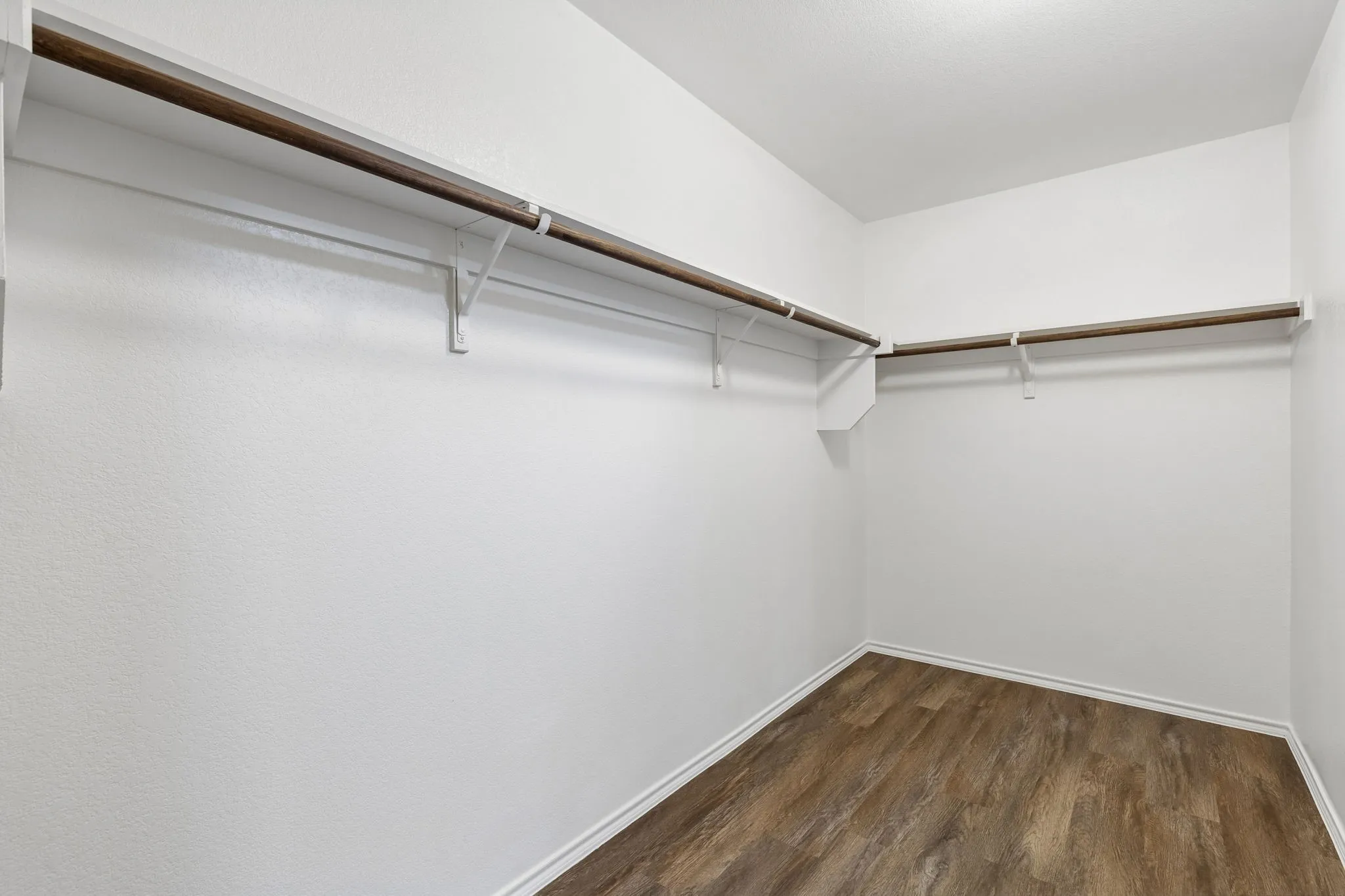Single Family Residence For Sale in Collin County , 1610 Sorghum Drive, Princeton, Texas 75407, 4 Bedroom, 2 Bathroom, 2 Garage spaces, 1,892 Sqft, built in 2016, mls#21385237, Real Estate Agent in Princeton, Homes For Sale in Collin county, Homes For Sale in Princeton, Realtor in Princeton Texas, Real Estate Brokerage Independent Realty Texas, Luminita Cordes Realtor