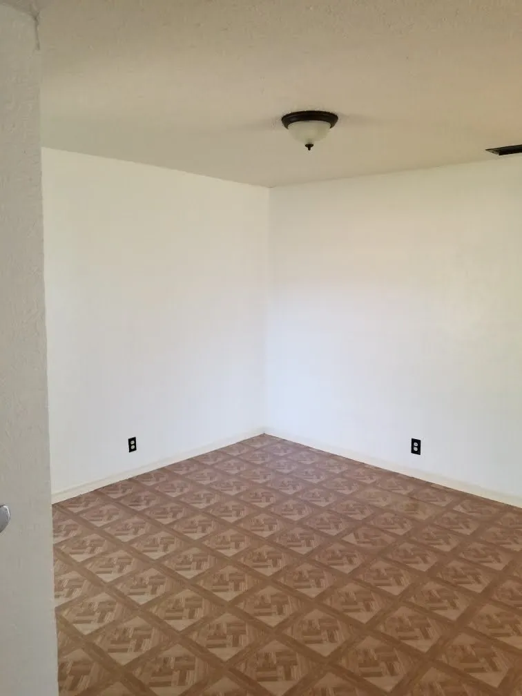 Single Family Residence For Rent in Dallas County , 3261 Santiago Drive, Mesquite, Texas 75150, 4 Bedroom, 2 Bathroom, Garage spaces, 1,065 Sqft, built in 1960, mls#21386855, Real Estate Agent in Mesquite, Homes For Rent in Dallas county, Homes For Rent in Mesquite, Realtor in Mesquite Texas, Real Estate Brokerage Independent Realty Texas, Luminita Cordes Realtor
