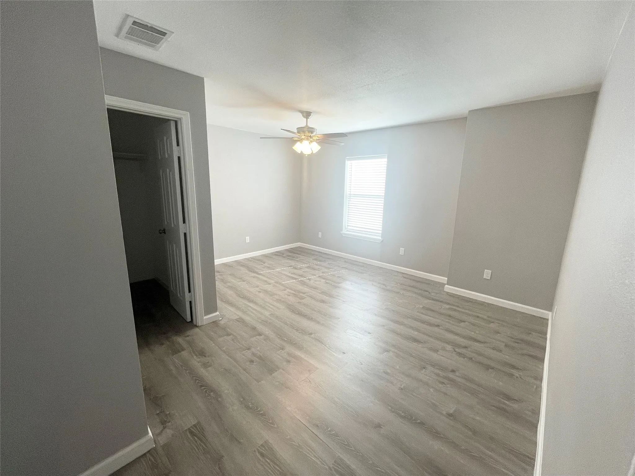 Townhouse For Rent in Parker County , 120 Ridgmar Drive 103, Weatherford, Texas 76088, 3 Bedroom, 3 Bathroom, 1 Garage spaces, 1,389 Sqft, built in 2019, mls#21386849, Real Estate Agent in Weatherford, Homes For Rent in Parker county, Homes For Rent in Weatherford, Realtor in Weatherford Texas, Real Estate Brokerage Independent Realty Texas, Luminita Cordes Realtor