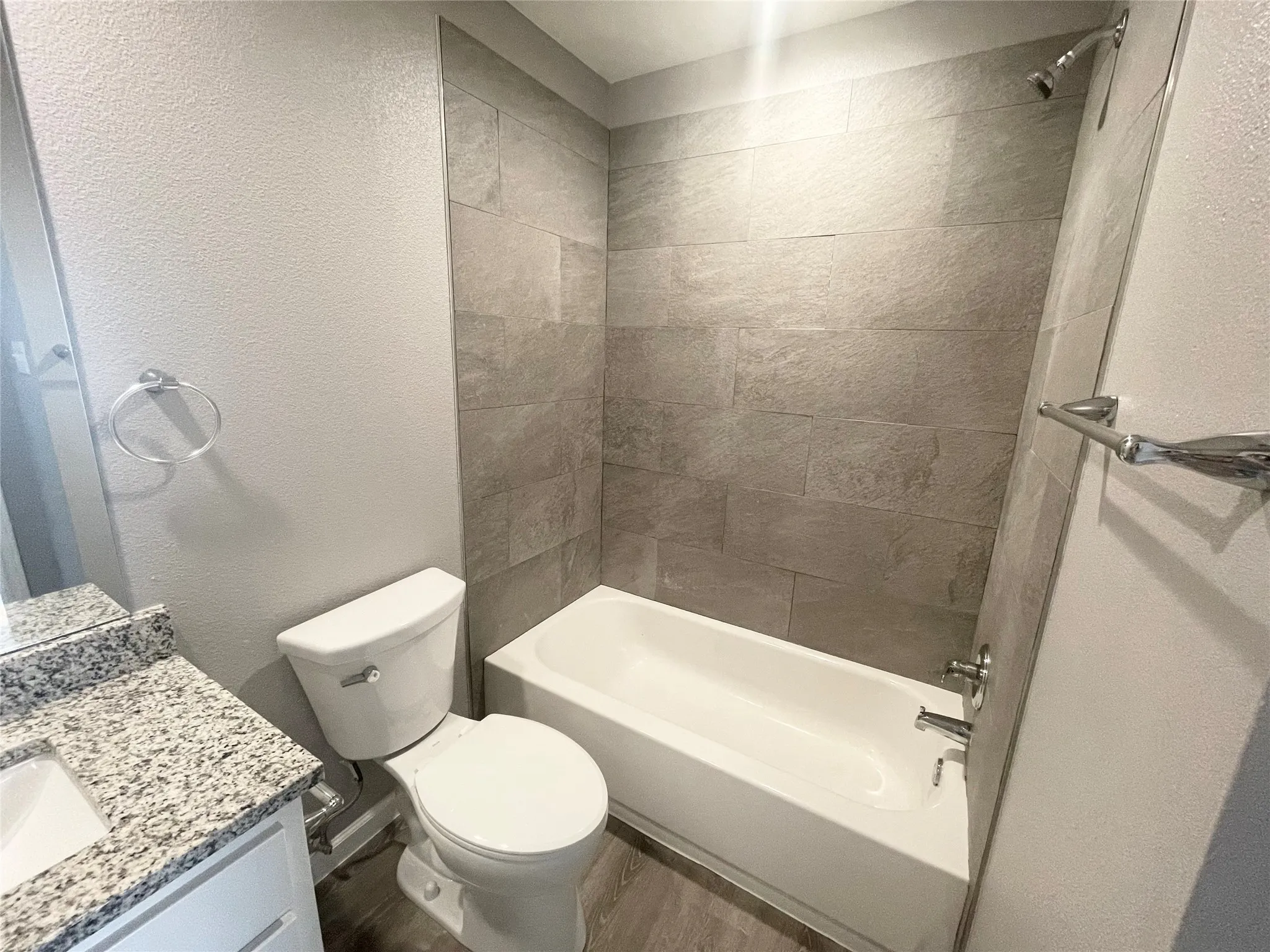Townhouse For Rent in Parker County , 120 Ridgmar Drive 103, Weatherford, Texas 76088, 3 Bedroom, 3 Bathroom, 1 Garage spaces, 1,389 Sqft, built in 2019, mls#21386849, Real Estate Agent in Weatherford, Homes For Rent in Parker county, Homes For Rent in Weatherford, Realtor in Weatherford Texas, Real Estate Brokerage Independent Realty Texas, Luminita Cordes Realtor
