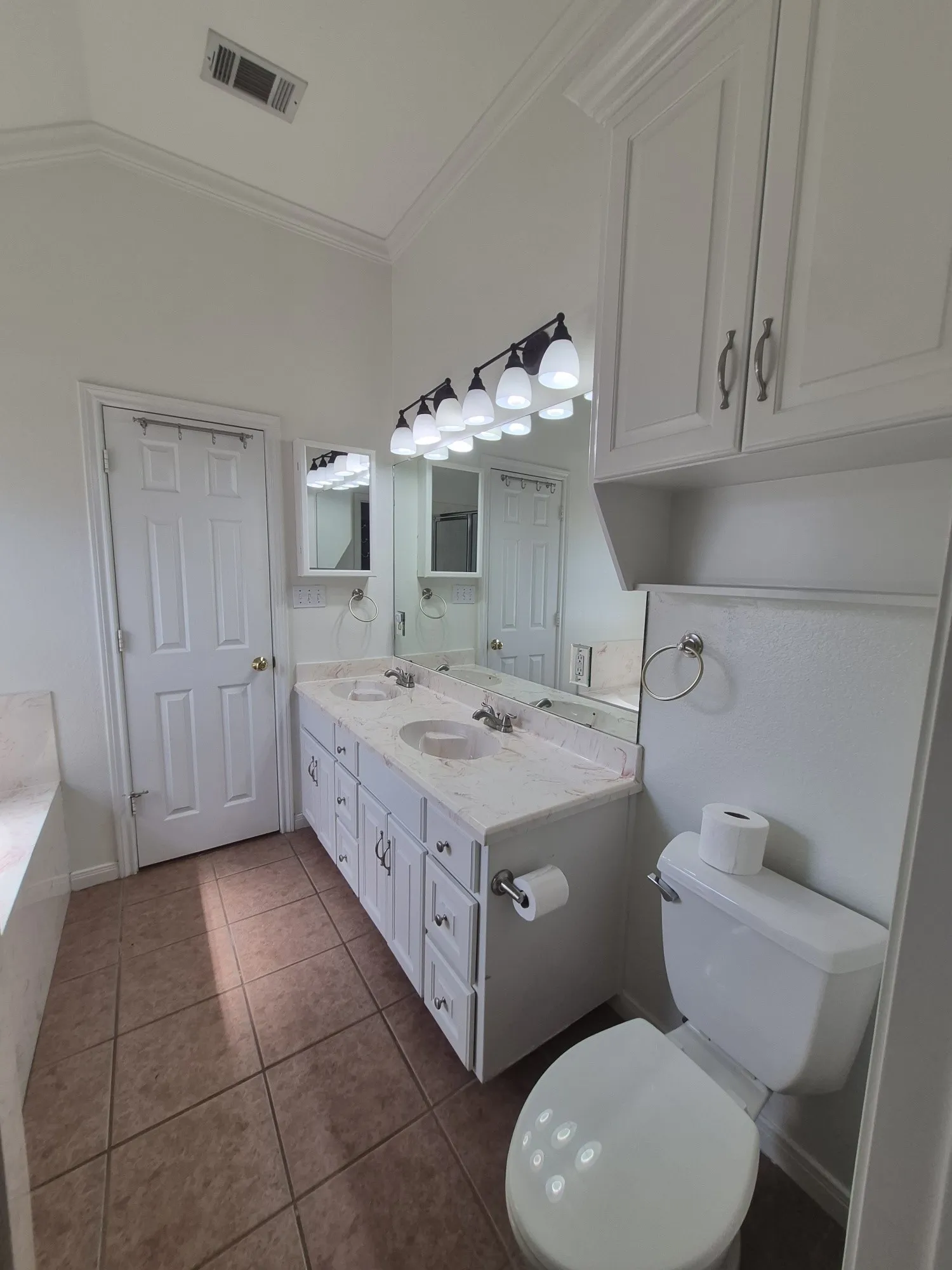 Single Family Residence For Sale in Mc Lennan County , 5517 Stillhouse Hollow, Waco, Texas 76708, 4 Bedroom, 2 Bathroom, 2 Garage spaces, 1,823 Sqft, built in 2003, mls#21386211, Real Estate Agent in Waco, Homes For Sale in Mc Lennan county, Homes For Sale in Waco, Realtor in Waco Texas, Real Estate Brokerage Independent Realty Texas, Luminita Cordes Realtor