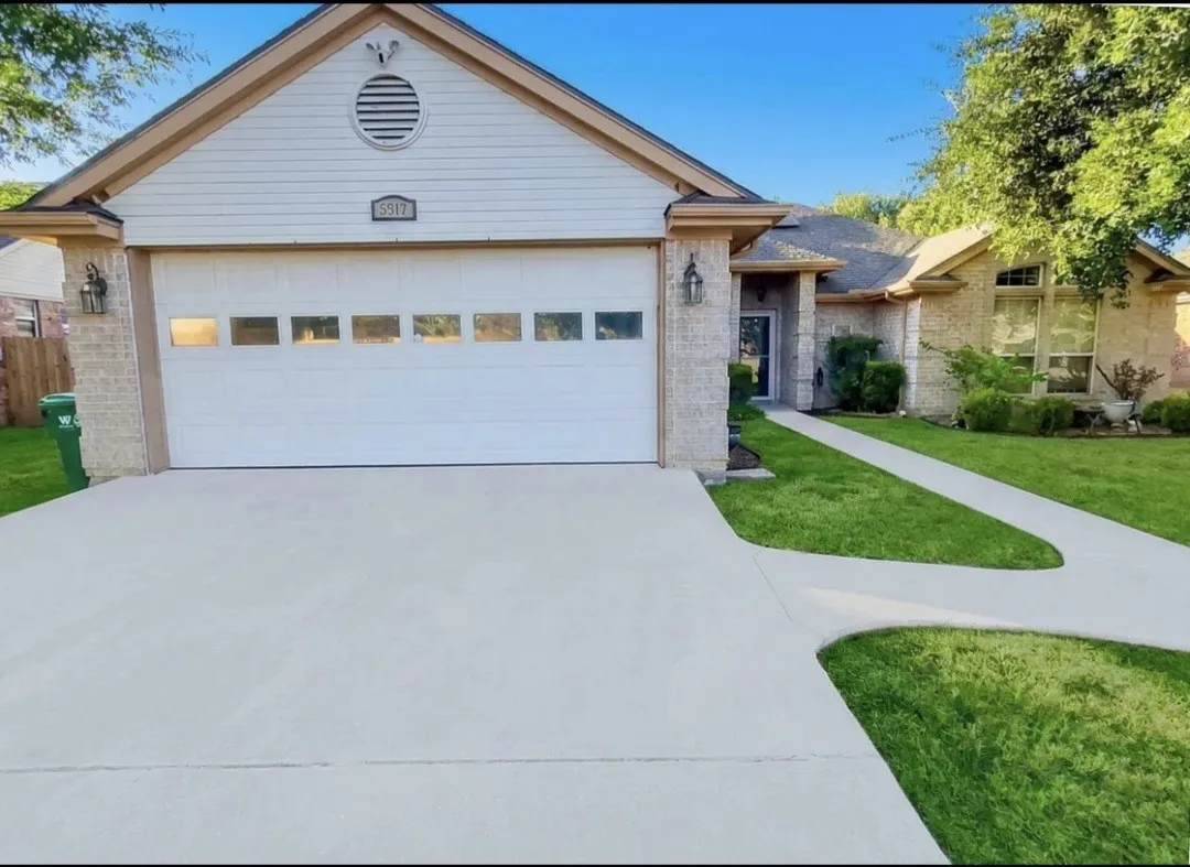 Single Family Residence For Sale in Mc Lennan County , 5517 Stillhouse Hollow, Waco, Texas 76708, 4 Bedroom, 2 Bathroom, 2 Garage spaces, 1,823 Sqft, built in 2003, mls#21386211, Real Estate Agent in Waco, Homes For Sale in Mc Lennan county, Homes For Sale in Waco, Realtor in Waco Texas, Real Estate Brokerage Independent Realty Texas, Luminita Cordes Realtor