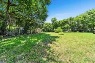 Single Family Residence For Rent in Dallas County , 2221 Varsity Drive, Grand Prairie, Texas 75051, 4 Bedroom, 2 Bathroom, Garage spaces, 1,800 Sqft, built in 1950, mls#21386866, Real Estate Agent in Grand Prairie, Homes For Rent in Dallas county, Homes For Rent in Grand Prairie, Realtor in Grand Prairie Texas, Real Estate Brokerage Independent Realty Texas, Luminita Cordes Realtor