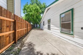 Single Family Residence For Rent in Dallas County , 2221 Varsity Drive, Grand Prairie, Texas 75051, 4 Bedroom, 2 Bathroom, Garage spaces, 1,800 Sqft, built in 1950, mls#21386866, Real Estate Agent in Grand Prairie, Homes For Rent in Dallas county, Homes For Rent in Grand Prairie, Realtor in Grand Prairie Texas, Real Estate Brokerage Independent Realty Texas, Luminita Cordes Realtor