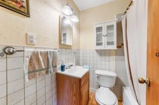 Single Family Residence For Rent in Dallas County , 2221 Varsity Drive, Grand Prairie, Texas 75051, 4 Bedroom, 2 Bathroom, Garage spaces, 1,800 Sqft, built in 1950, mls#21386866, Real Estate Agent in Grand Prairie, Homes For Rent in Dallas county, Homes For Rent in Grand Prairie, Realtor in Grand Prairie Texas, Real Estate Brokerage Independent Realty Texas, Luminita Cordes Realtor