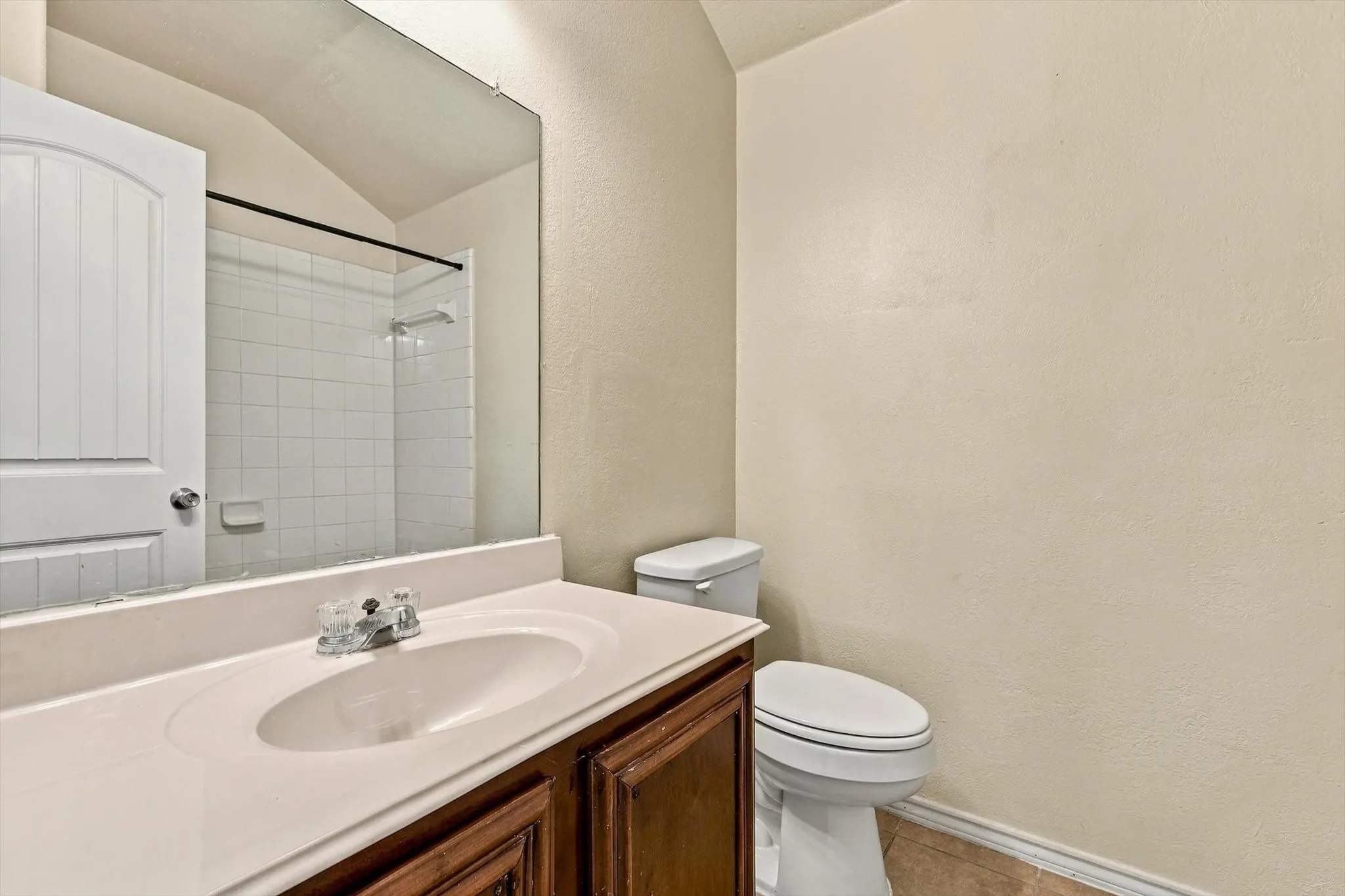 Single Family Residence For Rent in Dallas County , 2515 Wynngate Drive, Seagoville, Texas 75159, 3 Bedroom, 2 Bathroom, 2 Garage spaces, 1,489 Sqft, built in 2010, mls#21385122, Real Estate Agent in Seagoville, Homes For Rent in Dallas county, Homes For Rent in Seagoville, Realtor in Seagoville Texas, Real Estate Brokerage Independent Realty Texas, Luminita Cordes Realtor