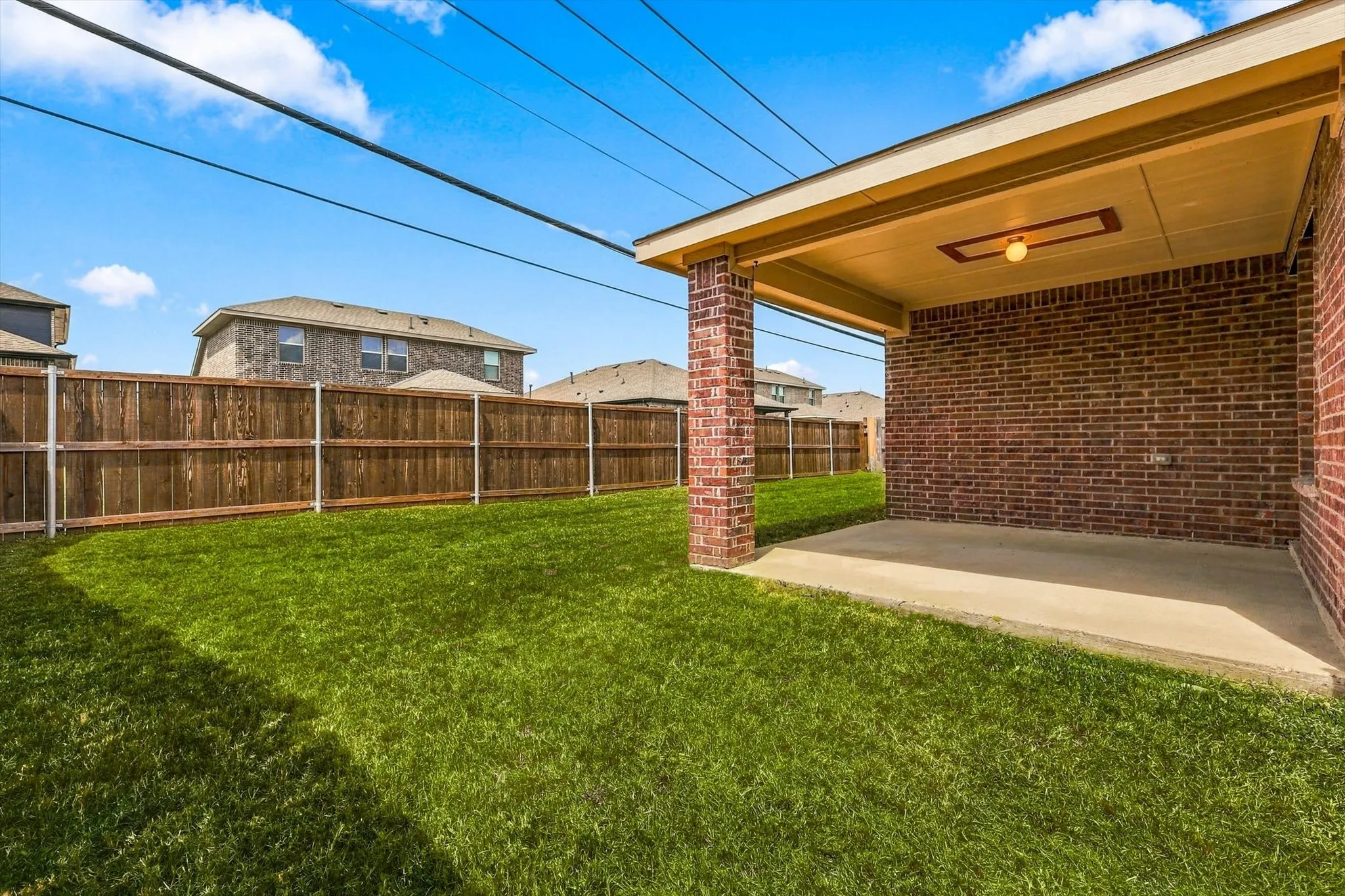 Single Family Residence For Rent in Dallas County , 2515 Wynngate Drive, Seagoville, Texas 75159, 3 Bedroom, 2 Bathroom, 2 Garage spaces, 1,489 Sqft, built in 2010, mls#21385122, Real Estate Agent in Seagoville, Homes For Rent in Dallas county, Homes For Rent in Seagoville, Realtor in Seagoville Texas, Real Estate Brokerage Independent Realty Texas, Luminita Cordes Realtor