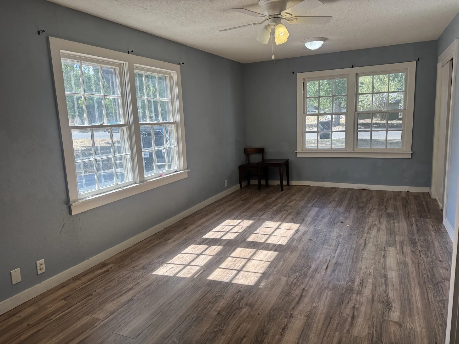 Single Family Residence For Sale in Johnson County , 507 Poindexter Avenue, Cleburne, Texas 76033, 3 Bedroom, 1 Bathroom, 2 Garage spaces, 1,316 Sqft, built in 1950, mls#21386863, Real Estate Agent in Cleburne, Homes For Sale in Johnson county, Homes For Sale in Cleburne, Realtor in Cleburne Texas, Real Estate Brokerage Independent Realty Texas, Luminita Cordes Realtor
