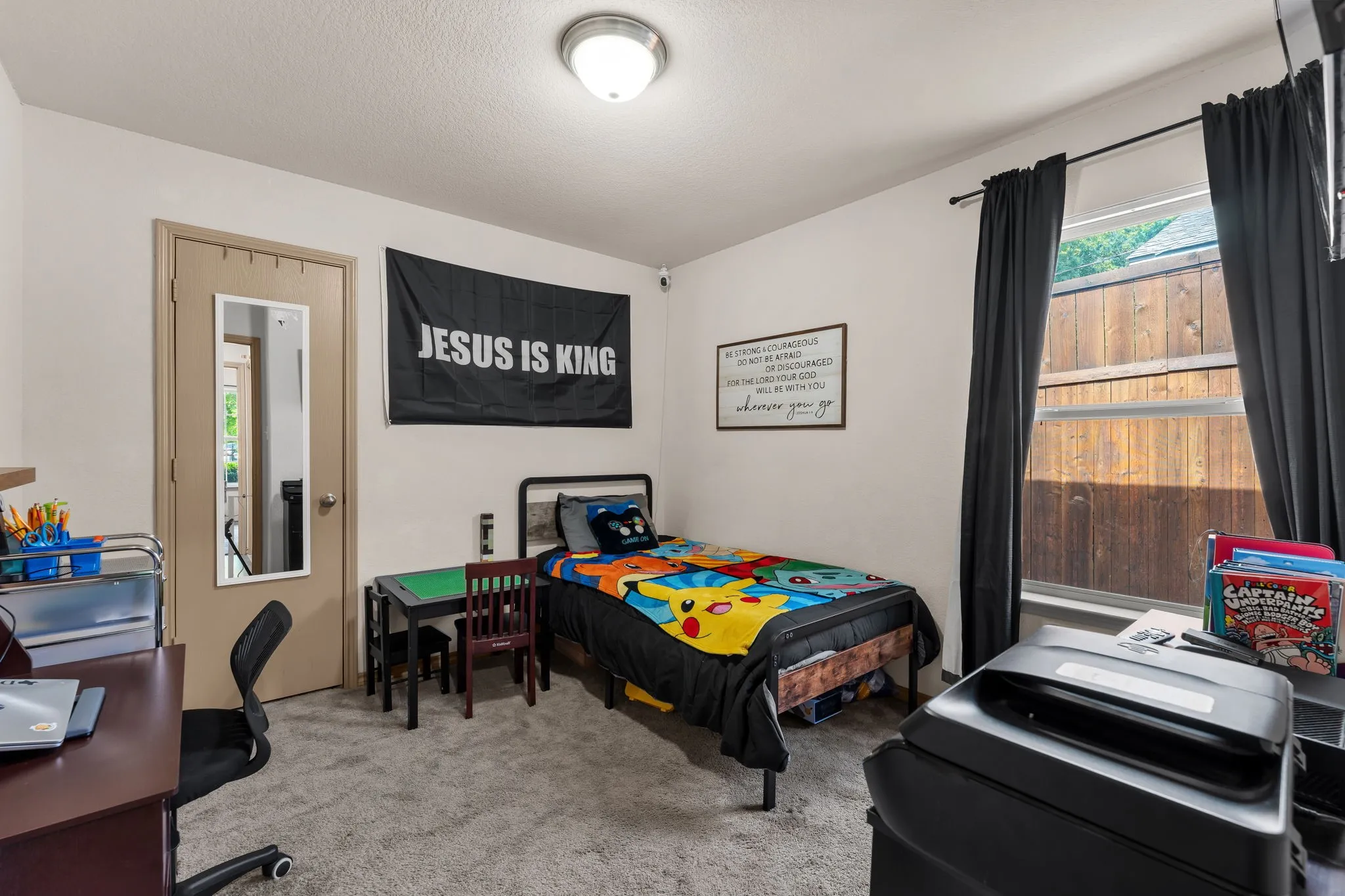 Single Family Residence For Rent in Tarrant County , 5309 Humbert Avenue, Fort Worth, Texas 76107, 4 Bedroom, 2 Bathroom, 2 Garage spaces, 1,651 Sqft, built in 2017, mls#21385407, Real Estate Agent in Fort Worth, Homes For Rent in Tarrant county, Homes For Rent in Fort Worth, Realtor in Fort Worth Texas, Real Estate Brokerage Independent Realty Texas, Luminita Cordes Realtor