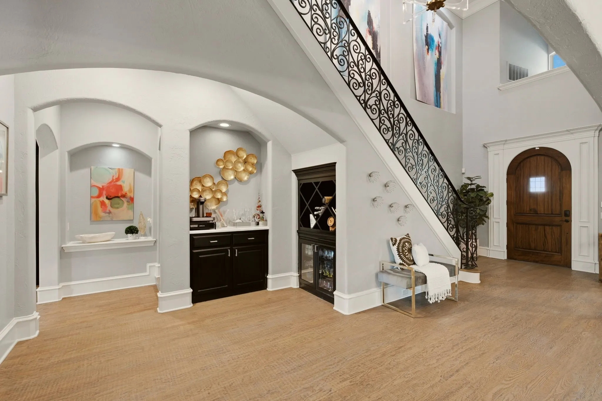 First-floor built-in bar and wine storage