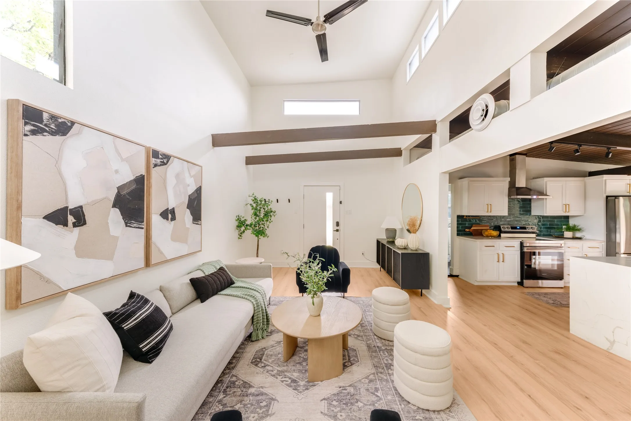 Single Family Residence For Rent in Dallas County , 3611 Marsh Lane Place, Dallas, Texas 75220, 3 Bedroom, 3 Bathroom, Garage spaces, 2,512 Sqft, built in 1953, mls#21386269, Real Estate Agent in Dallas, Homes For Rent in Dallas county, Homes For Rent in Dallas, Realtor in Dallas Texas, Real Estate Brokerage Independent Realty Texas, Luminita Cordes Realtor