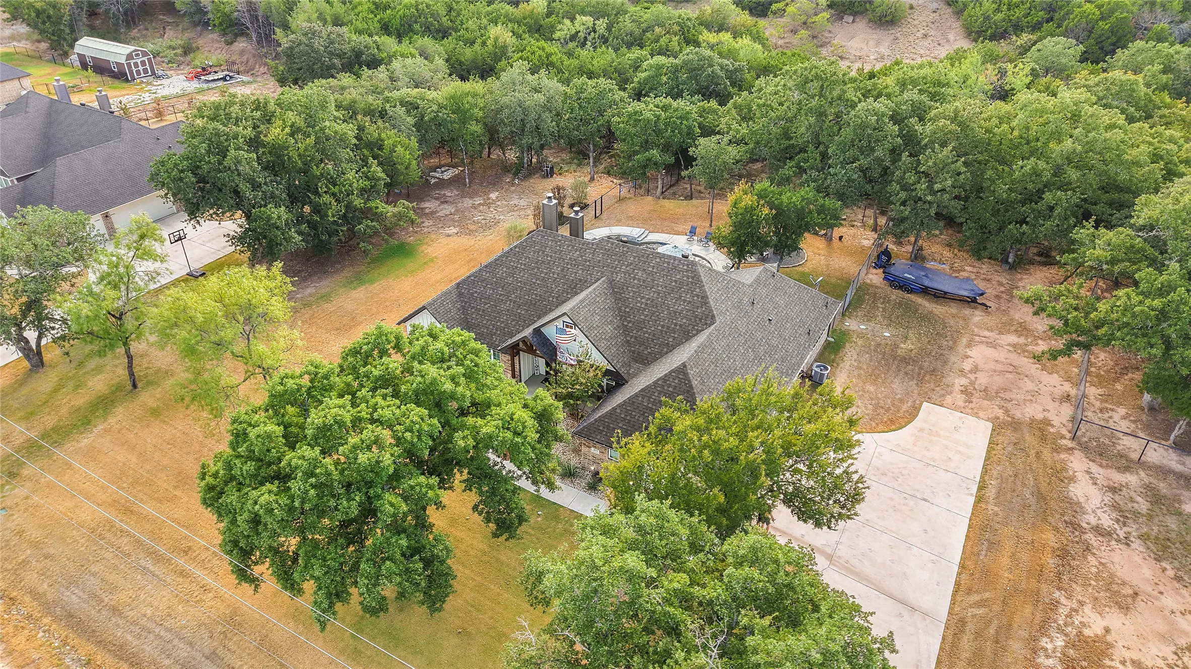 Single Family Residence For Sale in Parker County , 1075 Knoxmiller Court, Weatherford, Texas 76088, 3 Bedroom, 2 Bathroom, 3 Garage spaces, 2,053 Sqft, built in 2022, mls#21386228, Real Estate Agent in Weatherford, Homes For Sale in Parker county, Homes For Sale in Weatherford, Realtor in Weatherford Texas, Real Estate Brokerage Independent Realty Texas, Luminita Cordes Realtor
