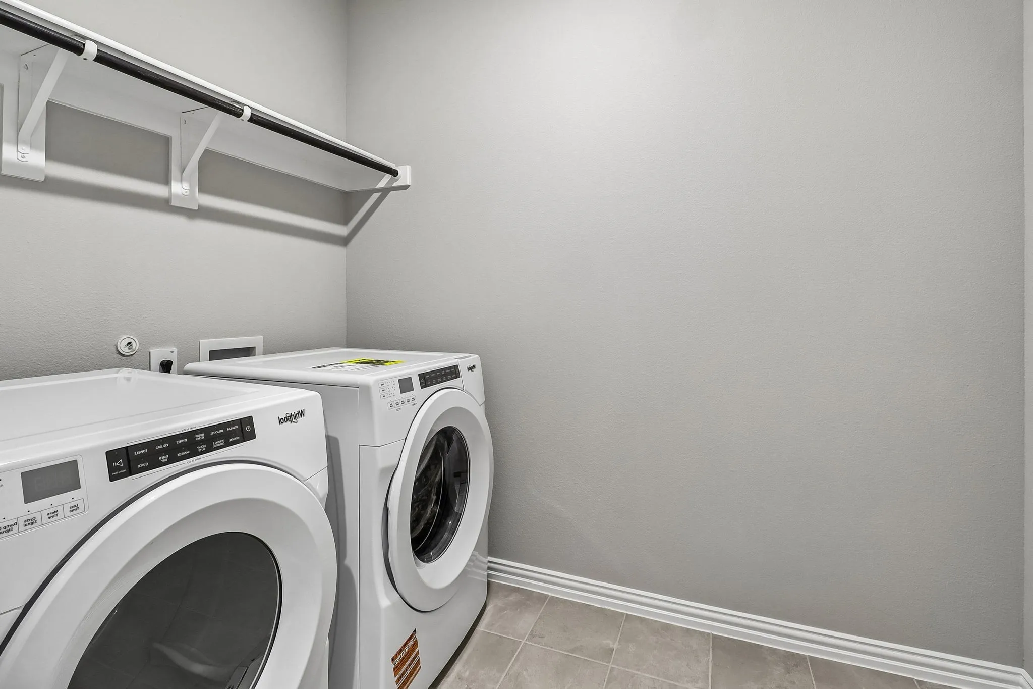 Photo is not of the actual home, but is an inspirational photo of builder’s model home and may depict options, furnishings, and/or decorator features that are not included.