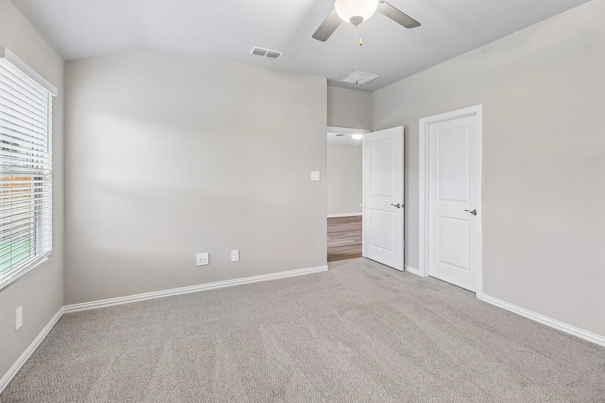 Photo is not of the actual home, but is an inspirational photo of builder’s model home and may depict options, furnishings, and/or decorator features that are not included.