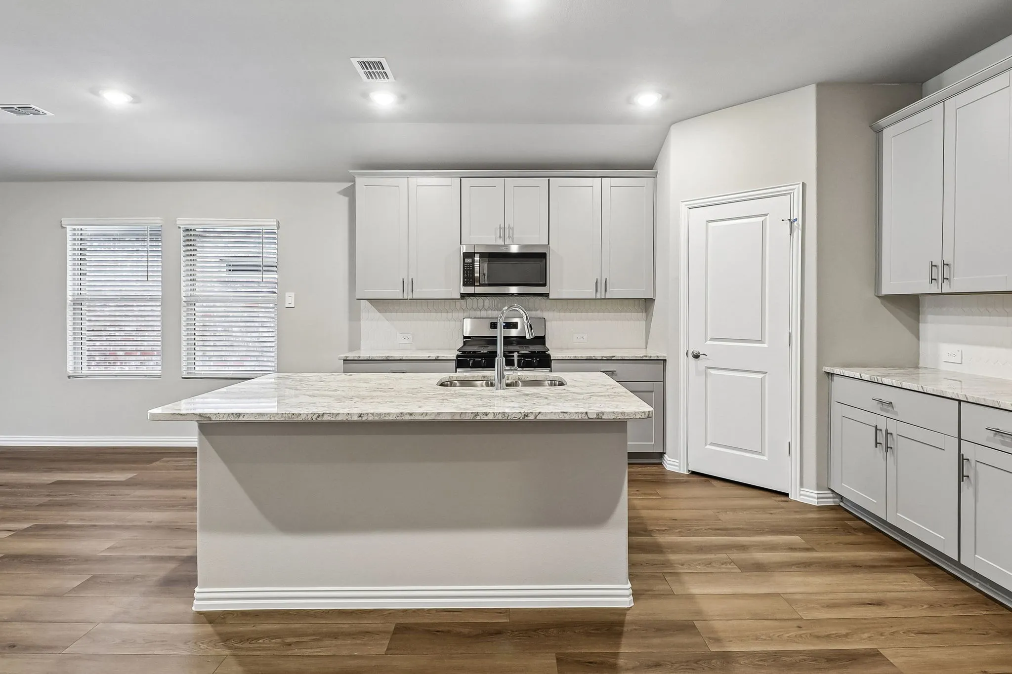 Photo is not of the actual home, but is an inspirational photo of builder’s model home and may depict options, furnishings, and/or decorator features that are not included.