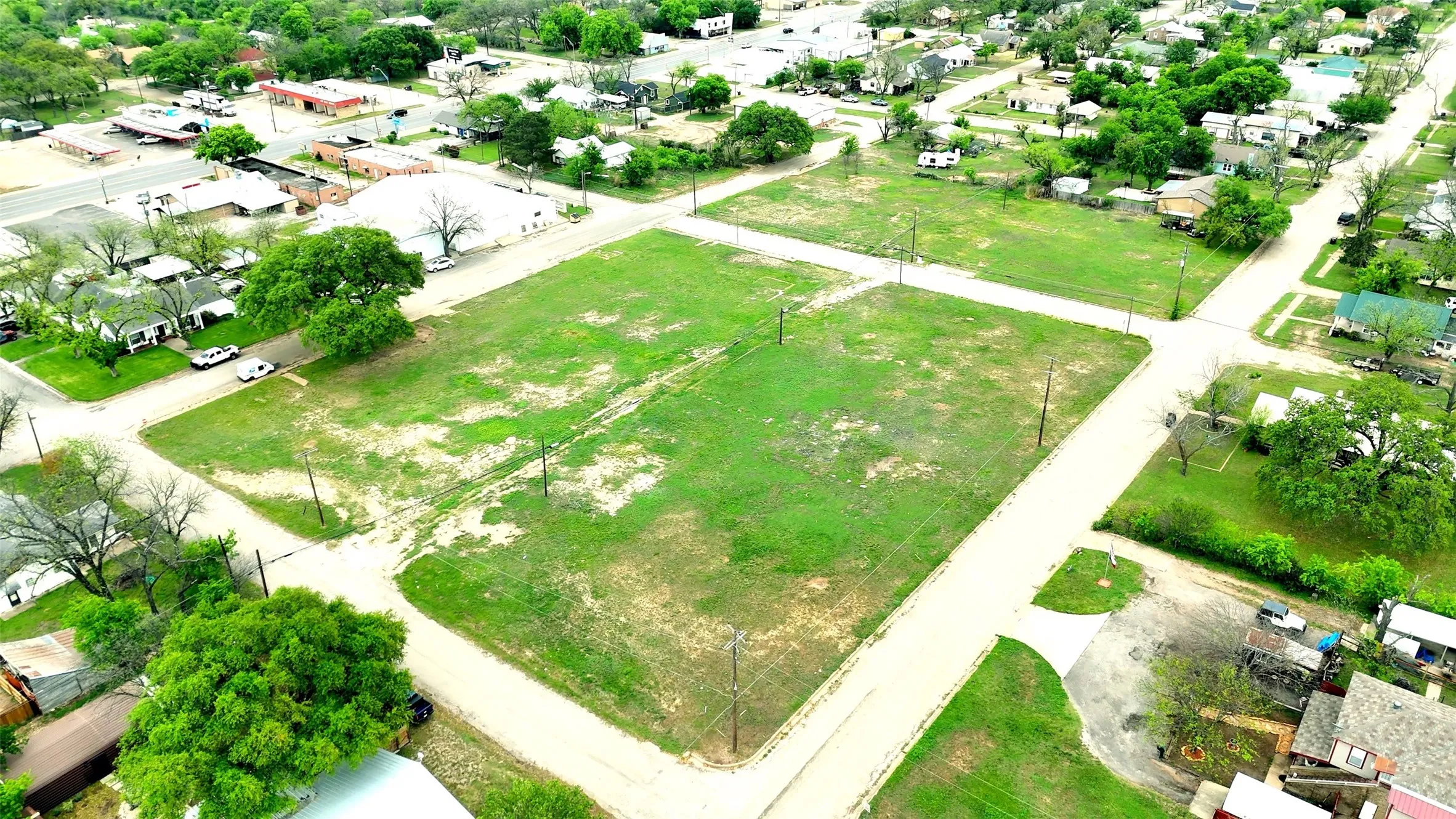 Unimproved Land For Sale in Mc Culloch County , 1304 S high Street, Brady, Texas 76825, 0, 0, Garage spaces, 0 Sqft, built in 0, mls#21386914, Real Estate Agent in Brady, Homes For Sale in Mc Culloch county, Homes For Sale in Brady, Realtor in Brady Texas, Real Estate Brokerage Independent Realty Texas, Luminita Cordes Realtor