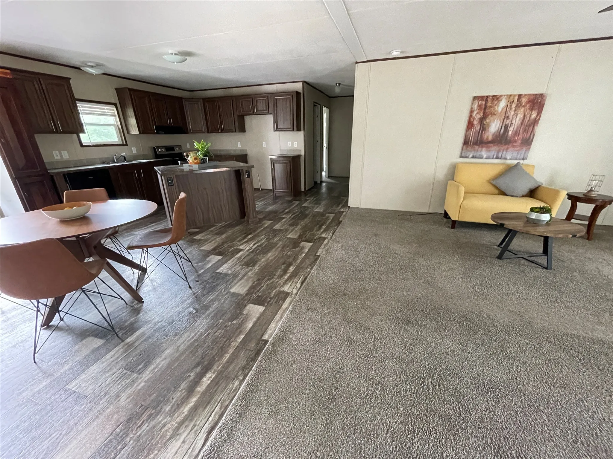 Manufactured Home For Rent in Hunt County , 9505 Janet Street, Hawk Cove, Texas 75474, 4 Bedroom, 2 Bathroom, Garage spaces, 1,440 Sqft, built in 2020, mls#21386911, Real Estate Agent in Hawk Cove, Homes For Rent in Hunt county, Homes For Rent in Hawk Cove, Realtor in Hawk Cove Texas, Real Estate Brokerage Independent Realty Texas, Luminita Cordes Realtor