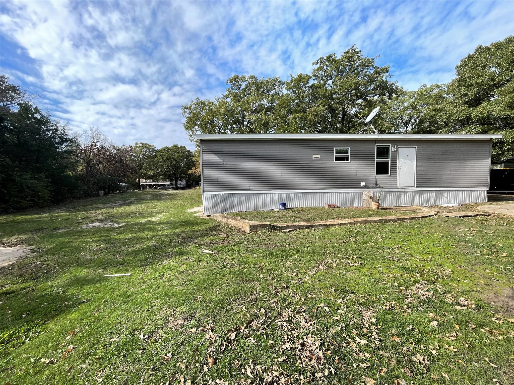 Manufactured Home For Rent in Hunt County , 9505 Janet Street, Hawk Cove, Texas 75474, 4 Bedroom, 2 Bathroom, Garage spaces, 1,440 Sqft, built in 2020, mls#21386911, Real Estate Agent in Hawk Cove, Homes For Rent in Hunt county, Homes For Rent in Hawk Cove, Realtor in Hawk Cove Texas, Real Estate Brokerage Independent Realty Texas, Luminita Cordes Realtor