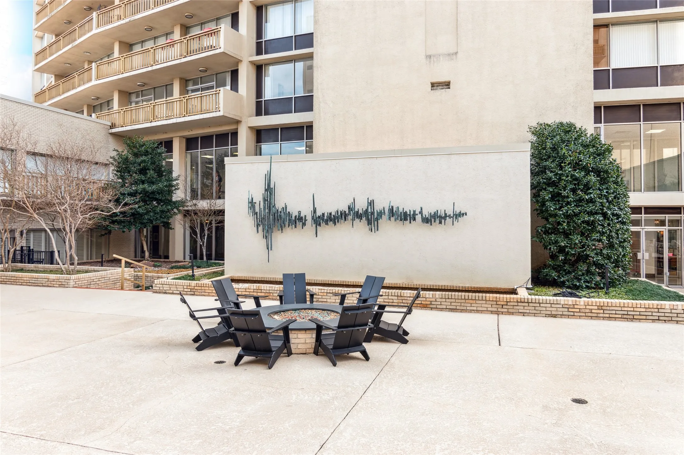 Poolside conversation area.