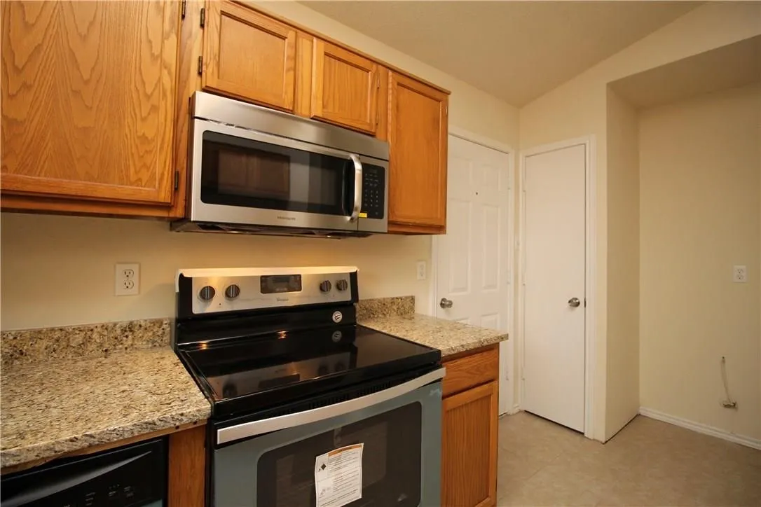 Duplex For Rent in Dallas County , 748 Versailles Street, Mesquite, Texas 75149, 2 Bedroom, 2 Bathroom, Garage spaces, 1,125 Sqft, built in 1985, mls#21386922, Real Estate Agent in Mesquite, Homes For Rent in Dallas county, Homes For Rent in Mesquite, Realtor in Mesquite Texas, Real Estate Brokerage Independent Realty Texas, Luminita Cordes Realtor