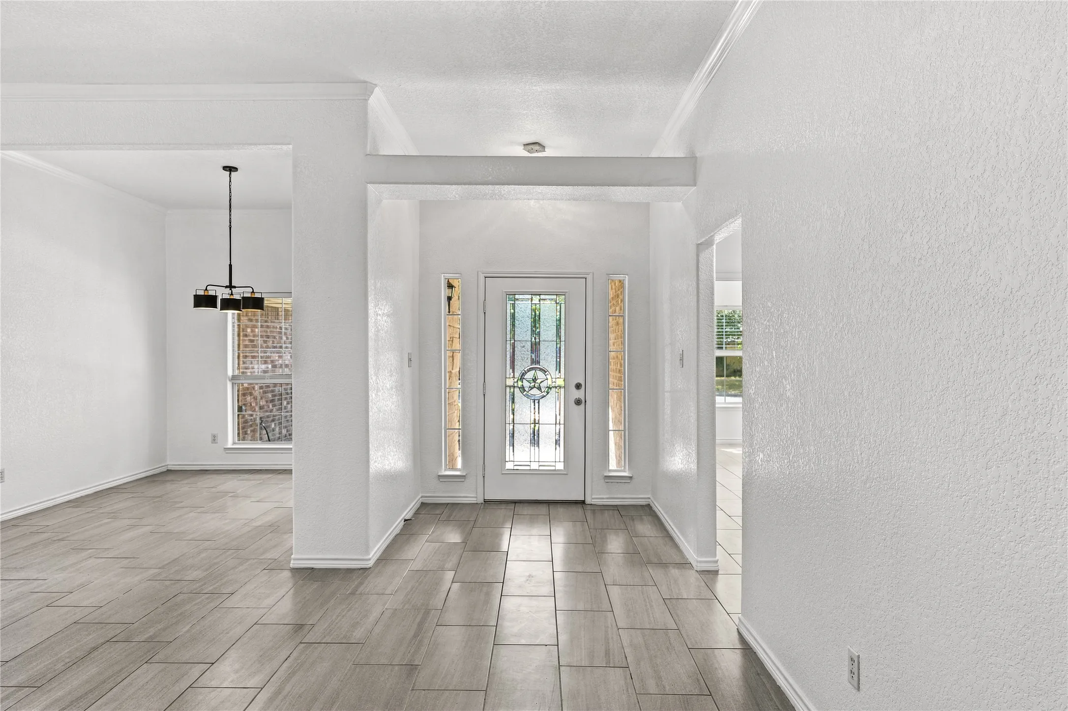 Single Family Residence For Sale in Mc Lennan County , 303 S Cedar Ridge Circle, Robinson, Texas 76706, 4 Bedroom, 2 Bathroom, 2 Garage spaces, 2,082 Sqft, built in 2005, mls#21386256, Real Estate Agent in Robinson, Homes For Sale in Mc Lennan county, Homes For Sale in Robinson, Realtor in Robinson Texas, Real Estate Brokerage Independent Realty Texas, Luminita Cordes Realtor