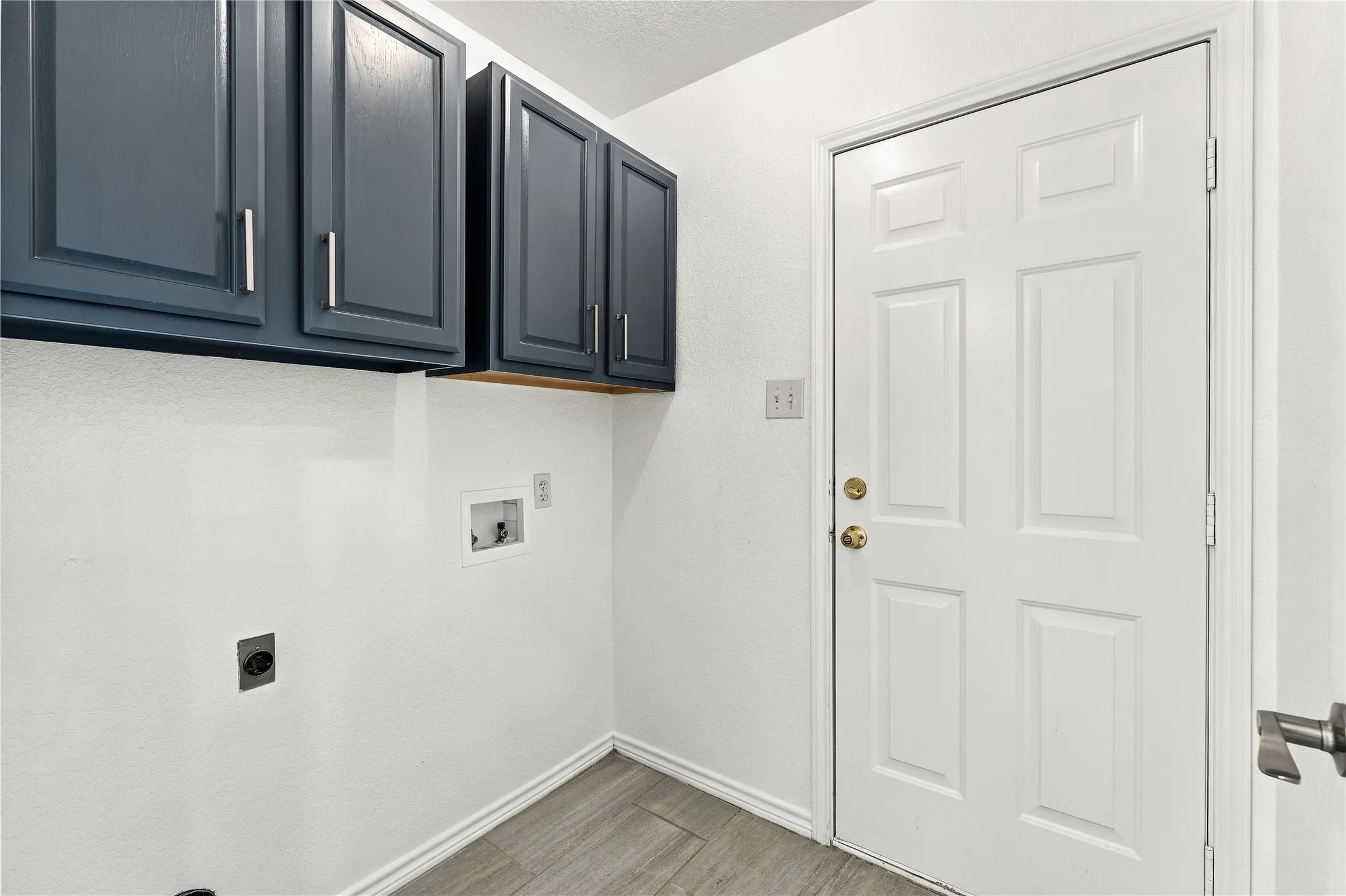 Single Family Residence For Sale in Mc Lennan County , 303 S Cedar Ridge Circle, Robinson, Texas 76706, 4 Bedroom, 2 Bathroom, 2 Garage spaces, 2,082 Sqft, built in 2005, mls#21386256, Real Estate Agent in Robinson, Homes For Sale in Mc Lennan county, Homes For Sale in Robinson, Realtor in Robinson Texas, Real Estate Brokerage Independent Realty Texas, Luminita Cordes Realtor