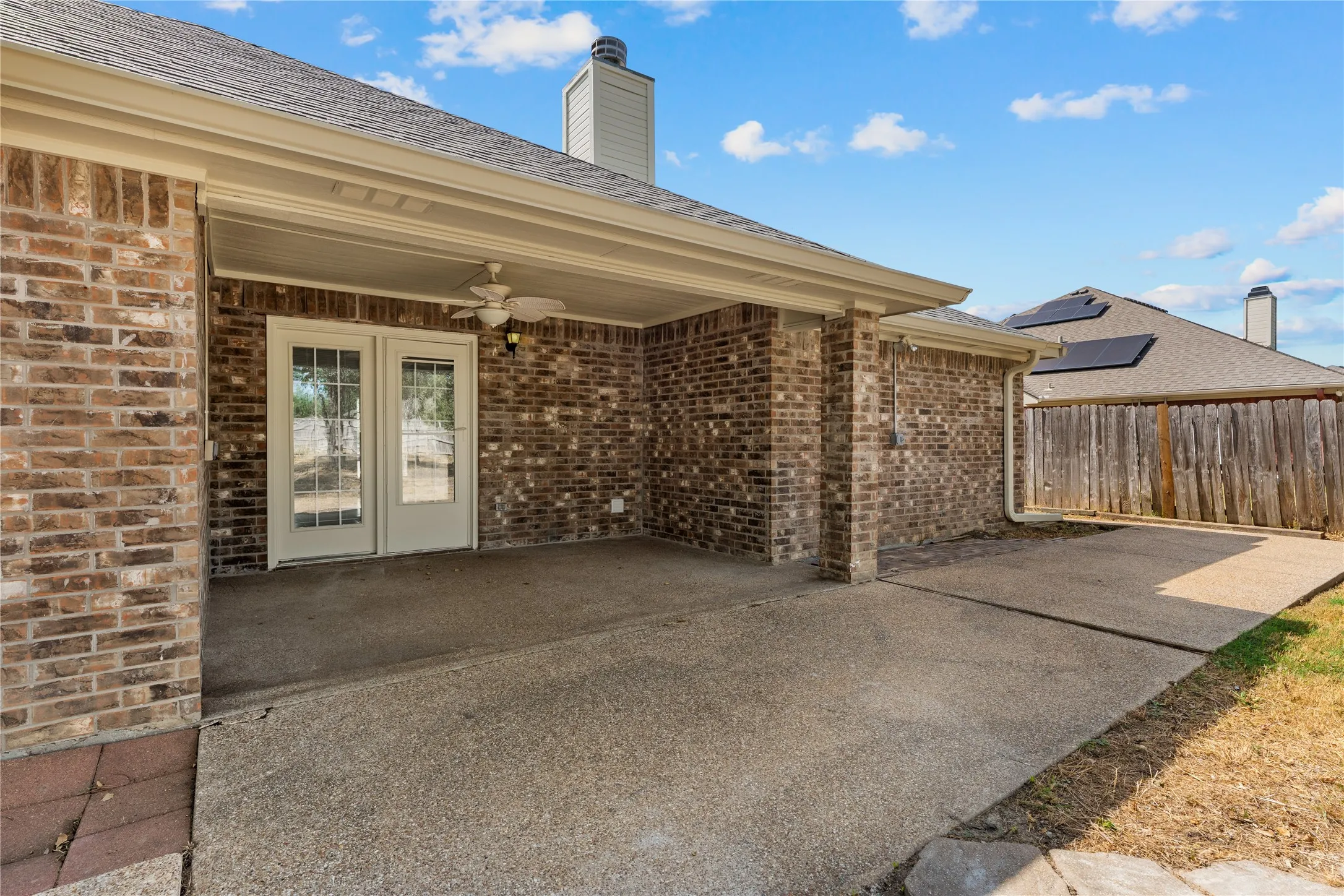 Single Family Residence For Sale in Mc Lennan County , 303 S Cedar Ridge Circle, Robinson, Texas 76706, 4 Bedroom, 2 Bathroom, 2 Garage spaces, 2,082 Sqft, built in 2005, mls#21386256, Real Estate Agent in Robinson, Homes For Sale in Mc Lennan county, Homes For Sale in Robinson, Realtor in Robinson Texas, Real Estate Brokerage Independent Realty Texas, Luminita Cordes Realtor
