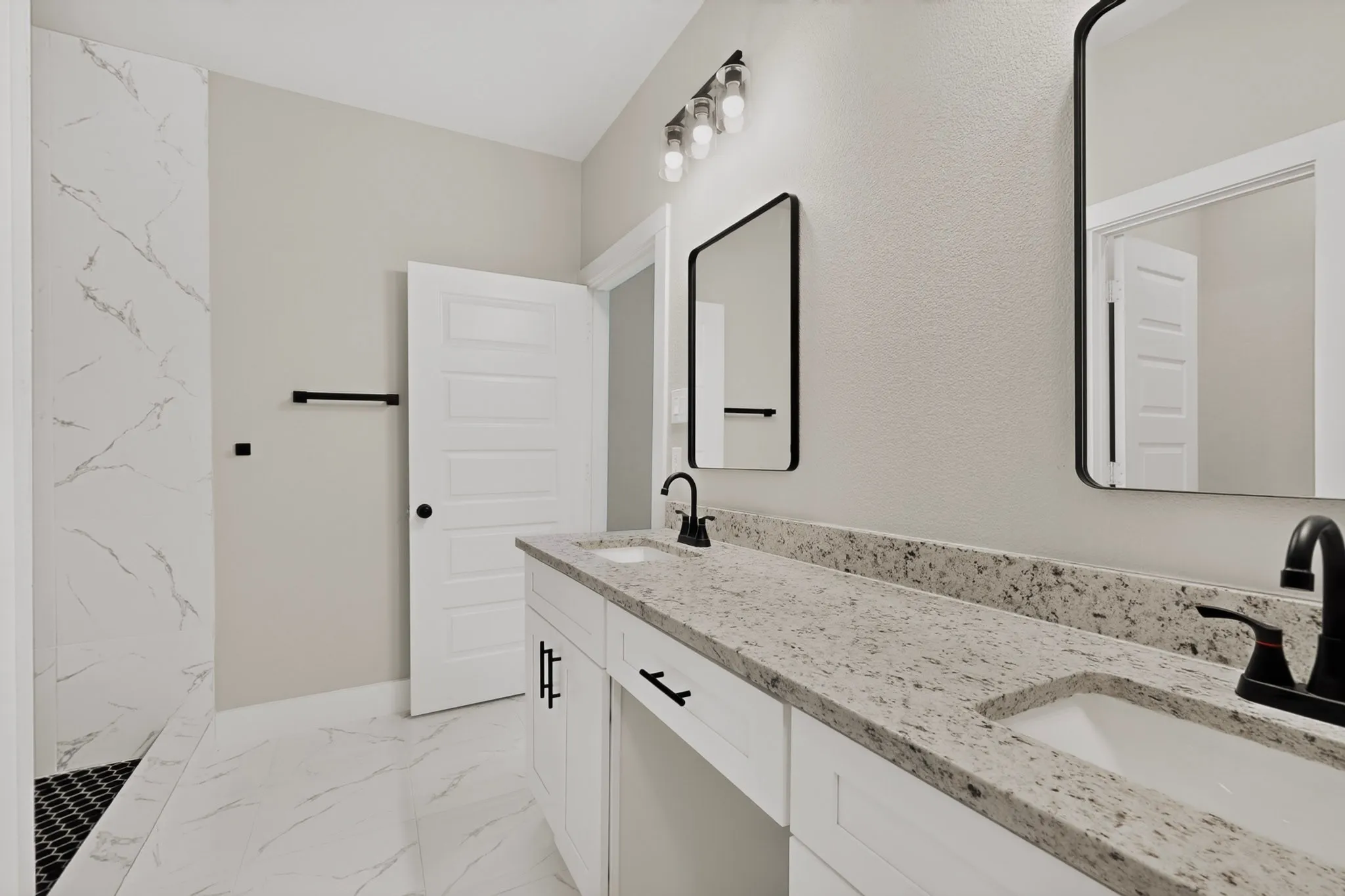 Single Family Residence For Sale in Tarrant County , 203 W Mansfield Avenue, Kennedale, Texas 76060, 4 Bedroom, 3 Bathroom, 2 Garage spaces, 1,800 Sqft, built in 2025, mls#21386824, Real Estate Agent in Kennedale, Homes For Sale in Tarrant county, Homes For Sale in Kennedale, Realtor in Kennedale Texas, Real Estate Brokerage Independent Realty Texas, Luminita Cordes Realtor