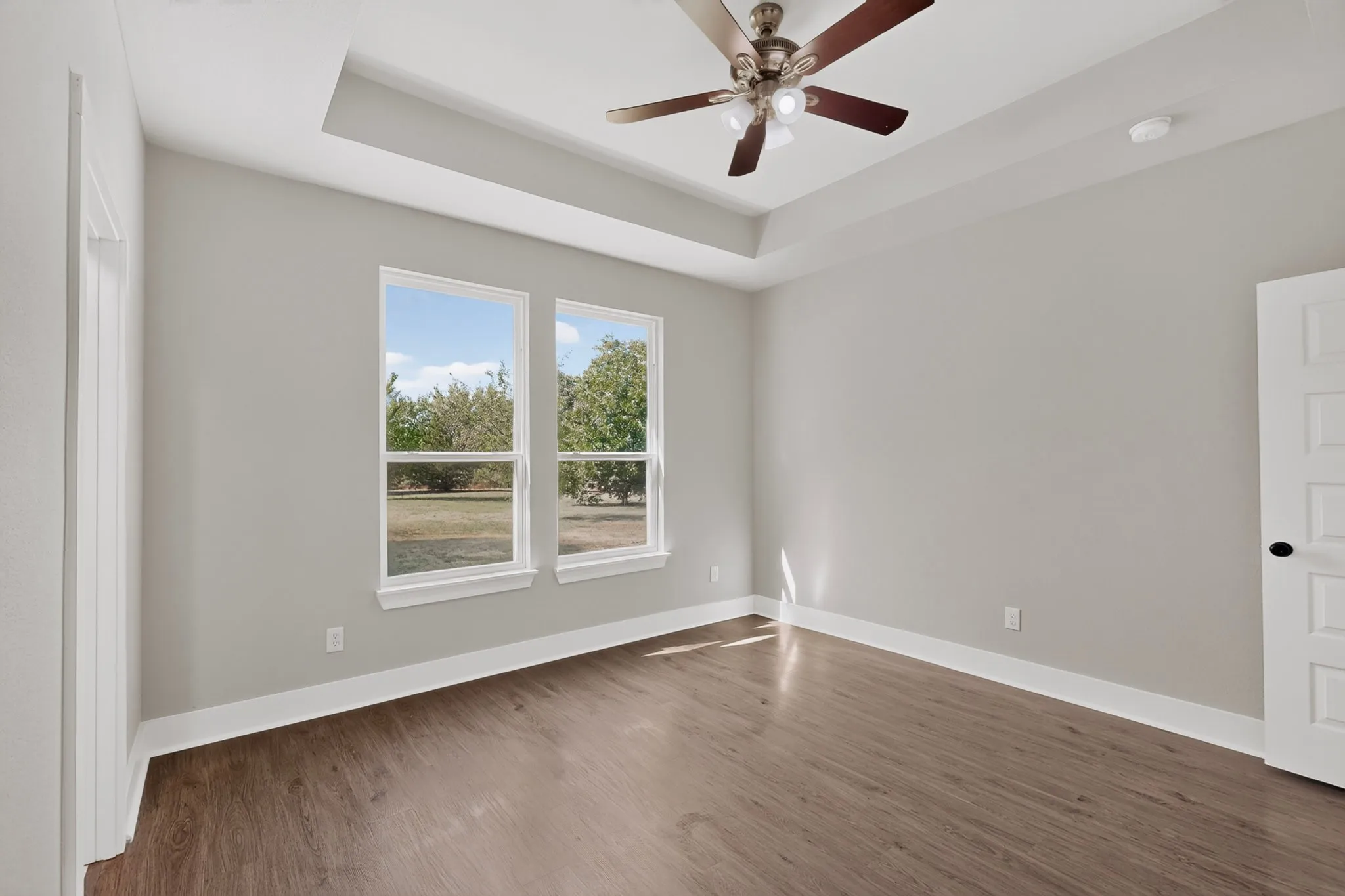 Single Family Residence For Sale in Tarrant County , 203 W Mansfield Avenue, Kennedale, Texas 76060, 4 Bedroom, 3 Bathroom, 2 Garage spaces, 1,800 Sqft, built in 2025, mls#21386824, Real Estate Agent in Kennedale, Homes For Sale in Tarrant county, Homes For Sale in Kennedale, Realtor in Kennedale Texas, Real Estate Brokerage Independent Realty Texas, Luminita Cordes Realtor