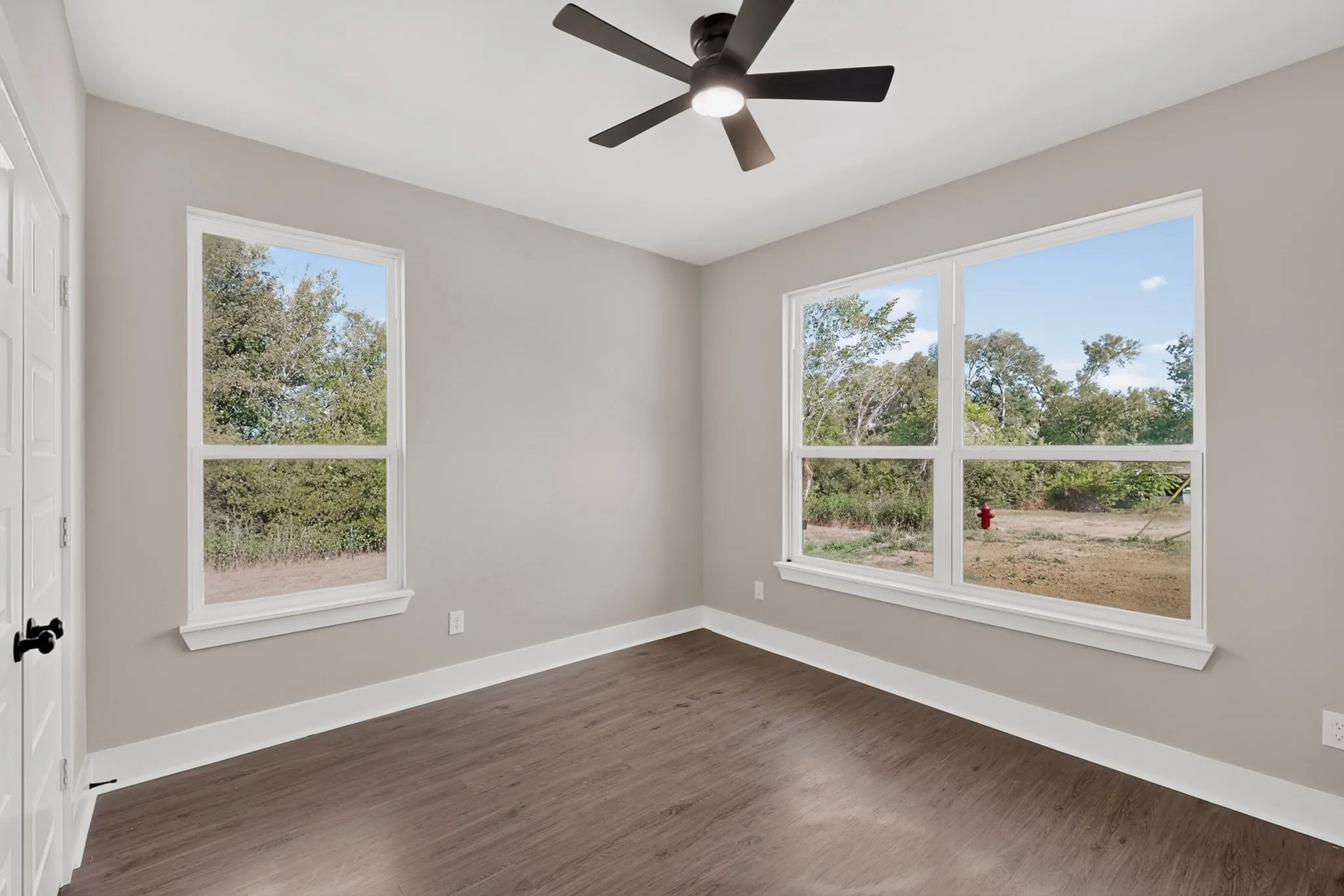 Single Family Residence For Sale in Tarrant County , 203 W Mansfield Avenue, Kennedale, Texas 76060, 4 Bedroom, 3 Bathroom, 2 Garage spaces, 1,800 Sqft, built in 2025, mls#21386824, Real Estate Agent in Kennedale, Homes For Sale in Tarrant county, Homes For Sale in Kennedale, Realtor in Kennedale Texas, Real Estate Brokerage Independent Realty Texas, Luminita Cordes Realtor