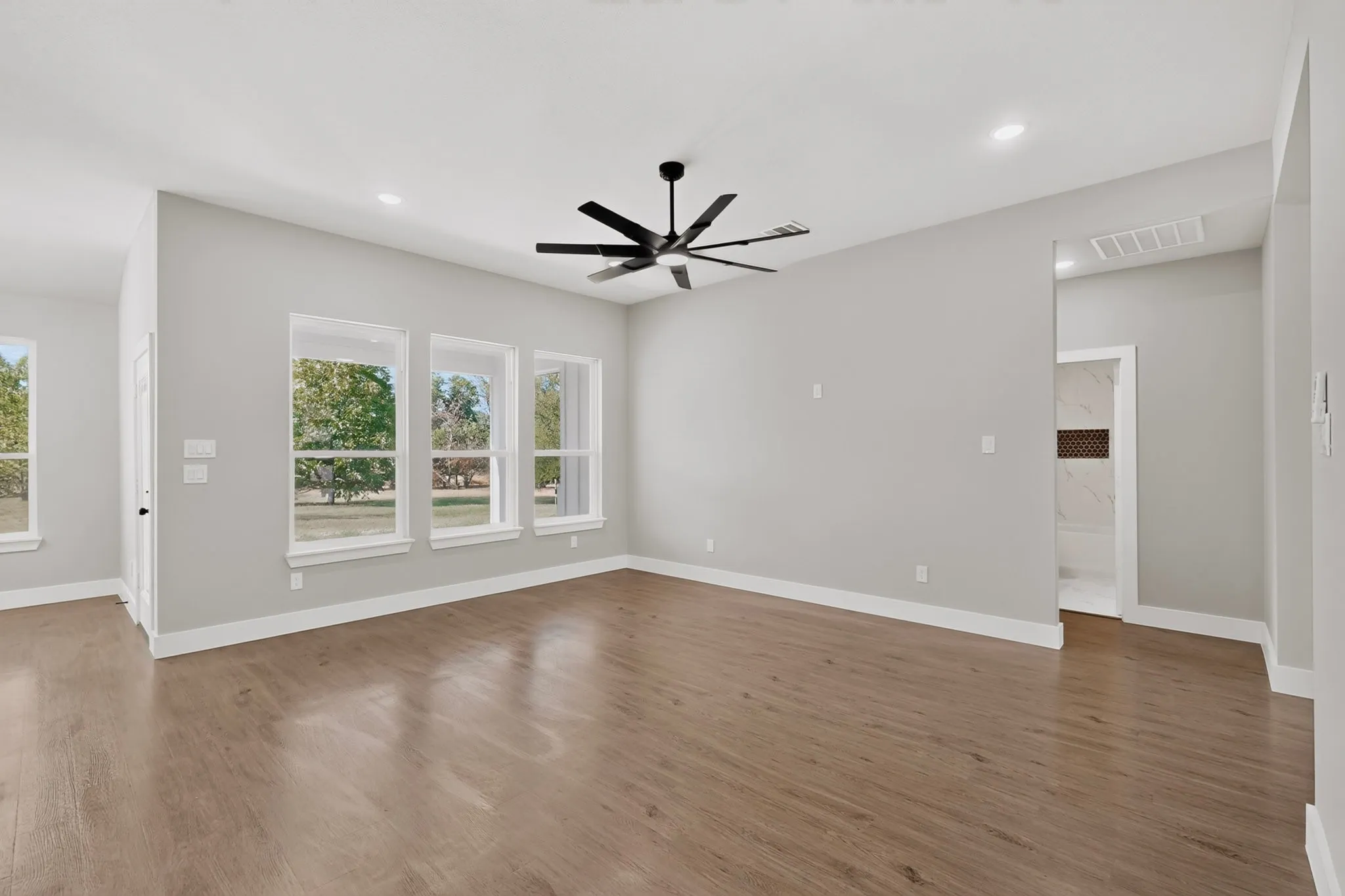 Single Family Residence For Sale in Tarrant County , 203 W Mansfield Avenue, Kennedale, Texas 76060, 4 Bedroom, 3 Bathroom, 2 Garage spaces, 1,800 Sqft, built in 2025, mls#21386824, Real Estate Agent in Kennedale, Homes For Sale in Tarrant county, Homes For Sale in Kennedale, Realtor in Kennedale Texas, Real Estate Brokerage Independent Realty Texas, Luminita Cordes Realtor