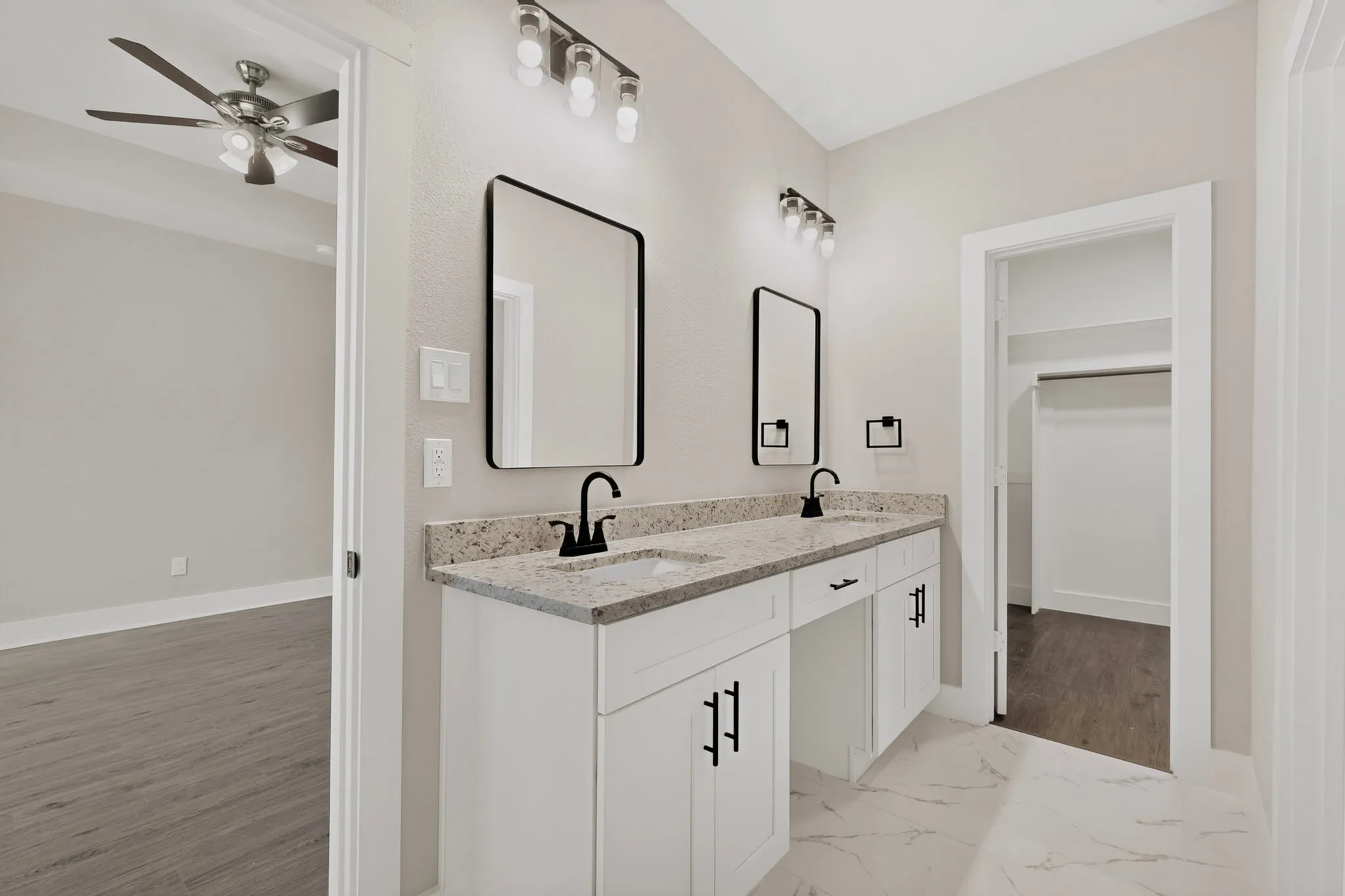 Single Family Residence For Sale in Tarrant County , 203 W Mansfield Avenue, Kennedale, Texas 76060, 4 Bedroom, 3 Bathroom, 2 Garage spaces, 1,800 Sqft, built in 2025, mls#21386824, Real Estate Agent in Kennedale, Homes For Sale in Tarrant county, Homes For Sale in Kennedale, Realtor in Kennedale Texas, Real Estate Brokerage Independent Realty Texas, Luminita Cordes Realtor